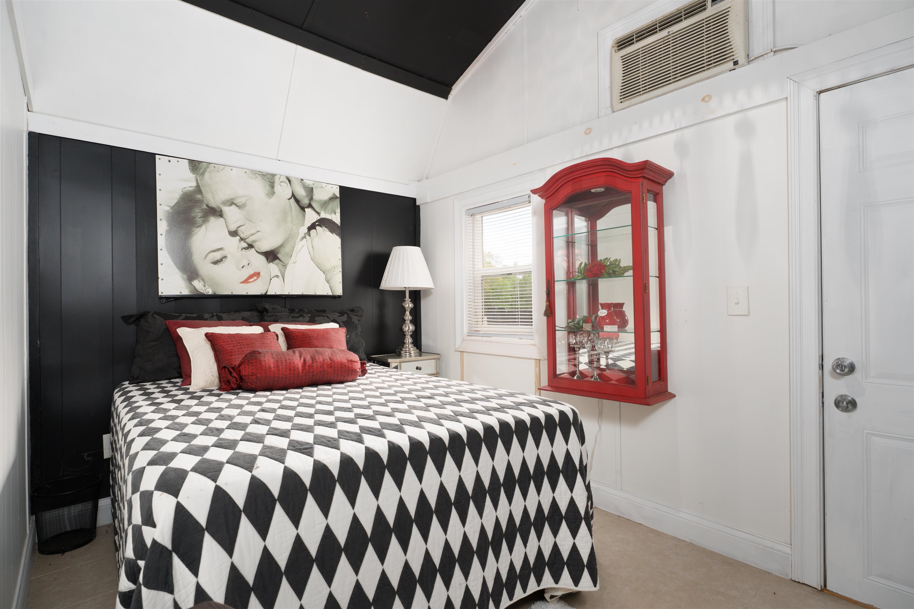 3445 Pleasant Valley Rd, Owensboro, Kentucky 42303, 5 Bedrooms Bedrooms, ,3 BathroomsBathrooms,Single Family Residence,For Sale,Pleasant Valley Rd,94632