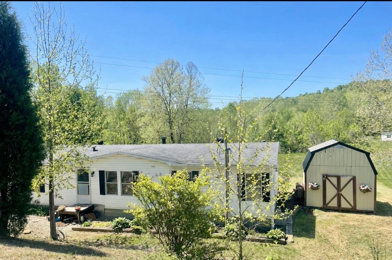 1105 Squirrell Tail Hollow Rd, Hawesville, Kentucky 42348, 3 Bedrooms Bedrooms, ,2 BathroomsBathrooms,Manufactured On Land,For Sale,Squirrell Tail Hollow Rd,94634