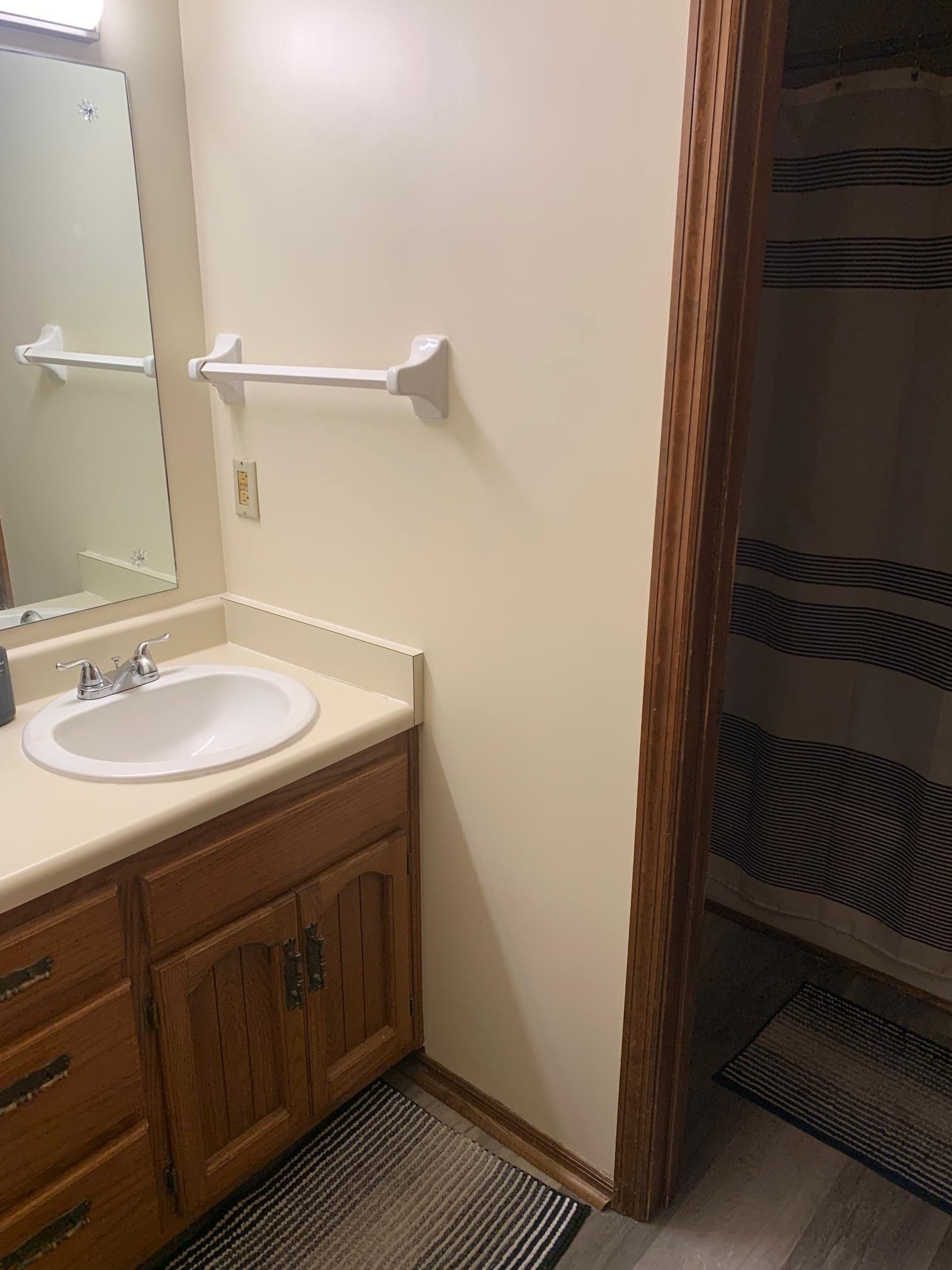 3401 Deer Trail, Owensboro, Kentucky 42301-0161, 2 Bedrooms Bedrooms, ,1 BathroomBathrooms,Single Family Residence,For Sale,Deer Trail,94636