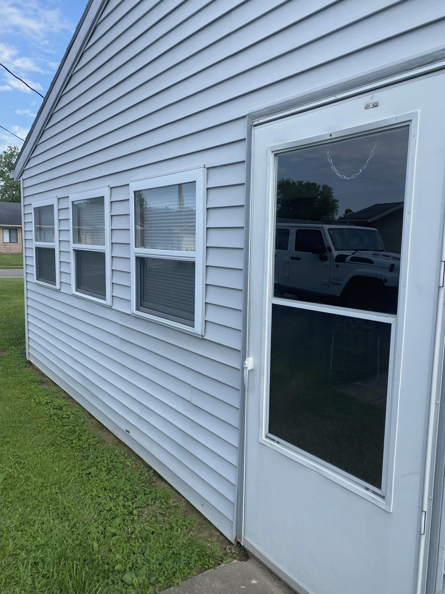 3401 Deer Trail, Owensboro, Kentucky 42301-0161, 2 Bedrooms Bedrooms, ,1 BathroomBathrooms,Single Family Residence,For Sale,Deer Trail,94636