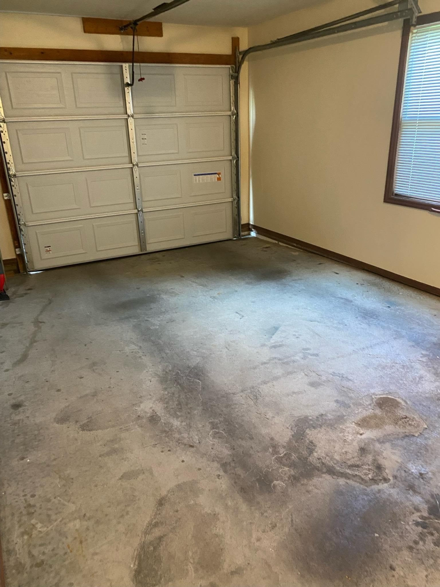 3401 Deer Trail, Owensboro, Kentucky 42301-0161, 2 Bedrooms Bedrooms, ,1 BathroomBathrooms,Single Family Residence,For Sale,Deer Trail,94636