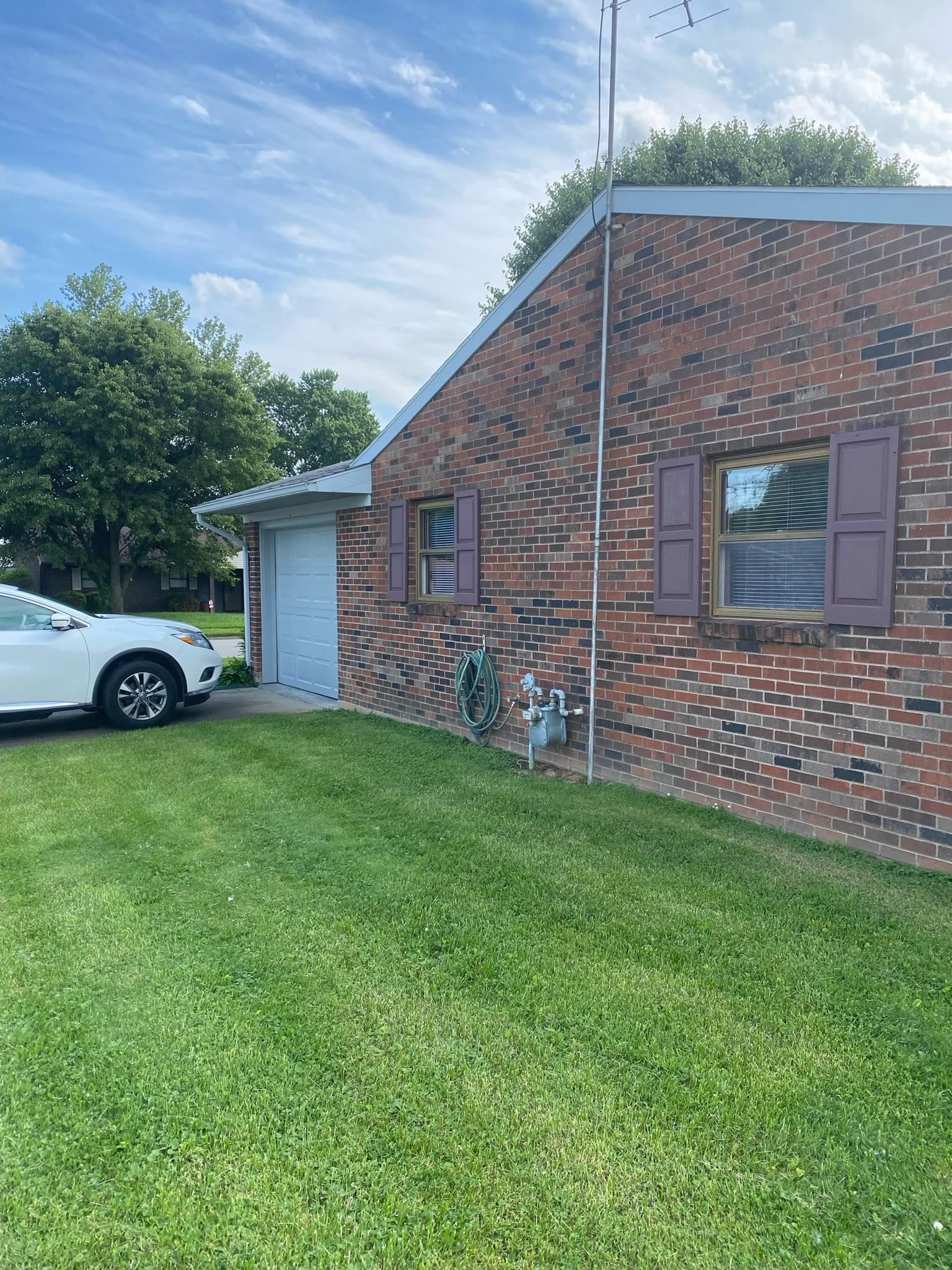 3401 Deer Trail, Owensboro, Kentucky 42301-0161, 2 Bedrooms Bedrooms, ,1 BathroomBathrooms,Single Family Residence,For Sale,Deer Trail,94636