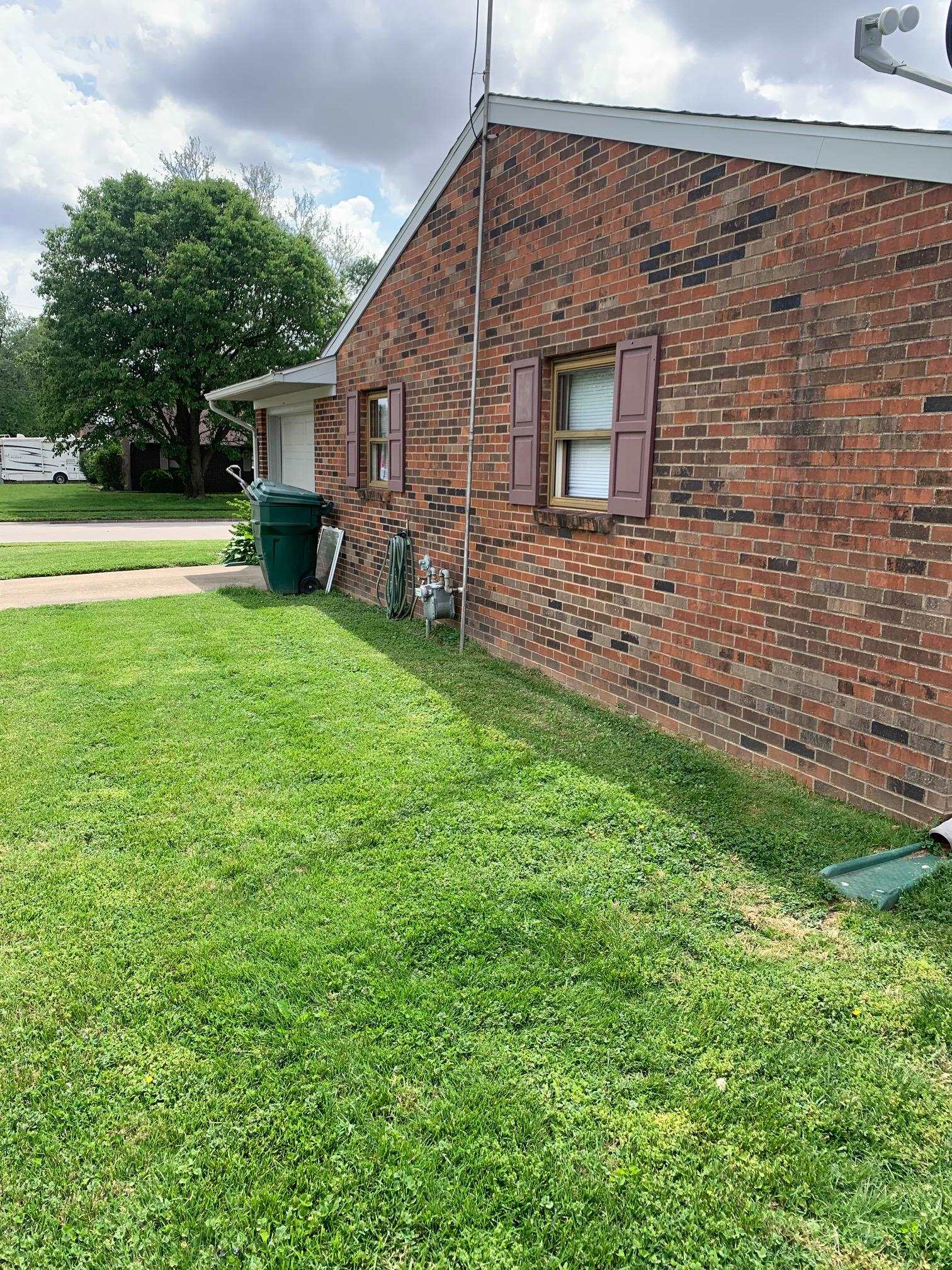 3401 Deer Trail, Owensboro, Kentucky 42301-0161, 2 Bedrooms Bedrooms, ,1 BathroomBathrooms,Single Family Residence,For Sale,Deer Trail,94636