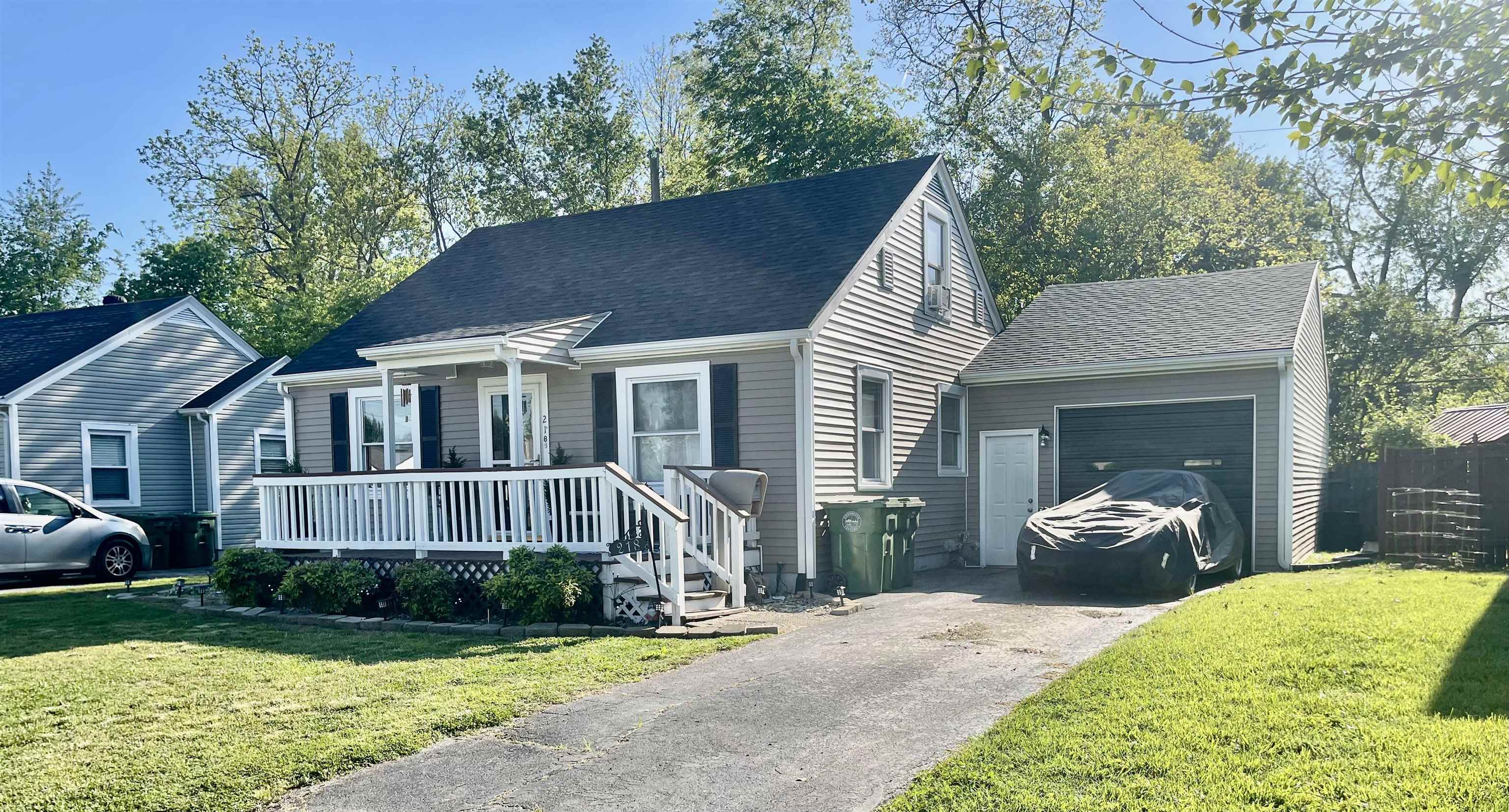 218 Tremont Dr, Owensboro, Kentucky 42303, 4 Bedrooms Bedrooms, ,1 BathroomBathrooms,Single Family Residence,For Sale,Tremont Dr,94637