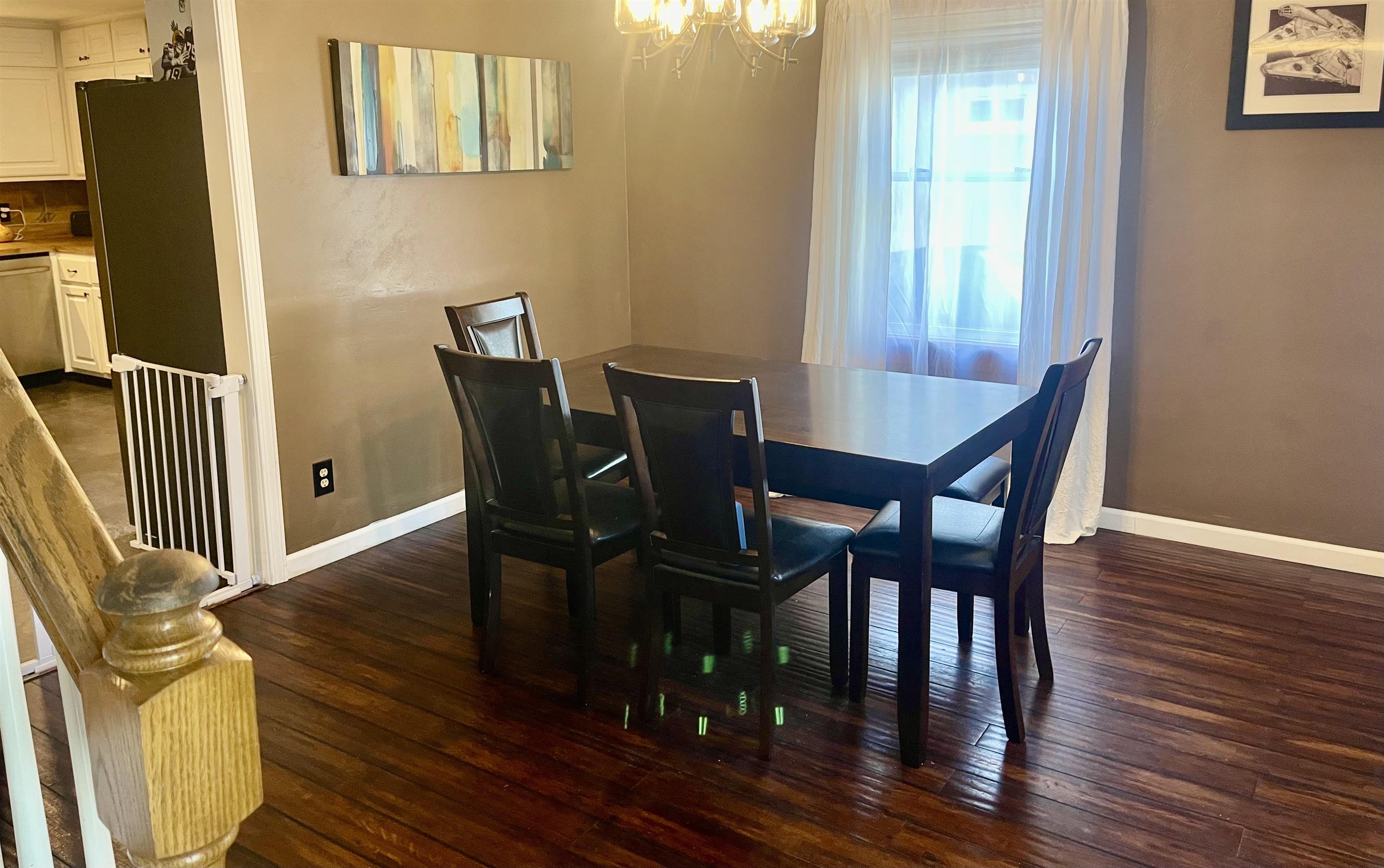 218 Tremont Dr, Owensboro, Kentucky 42303, 4 Bedrooms Bedrooms, ,1 BathroomBathrooms,Single Family Residence,For Sale,Tremont Dr,94637