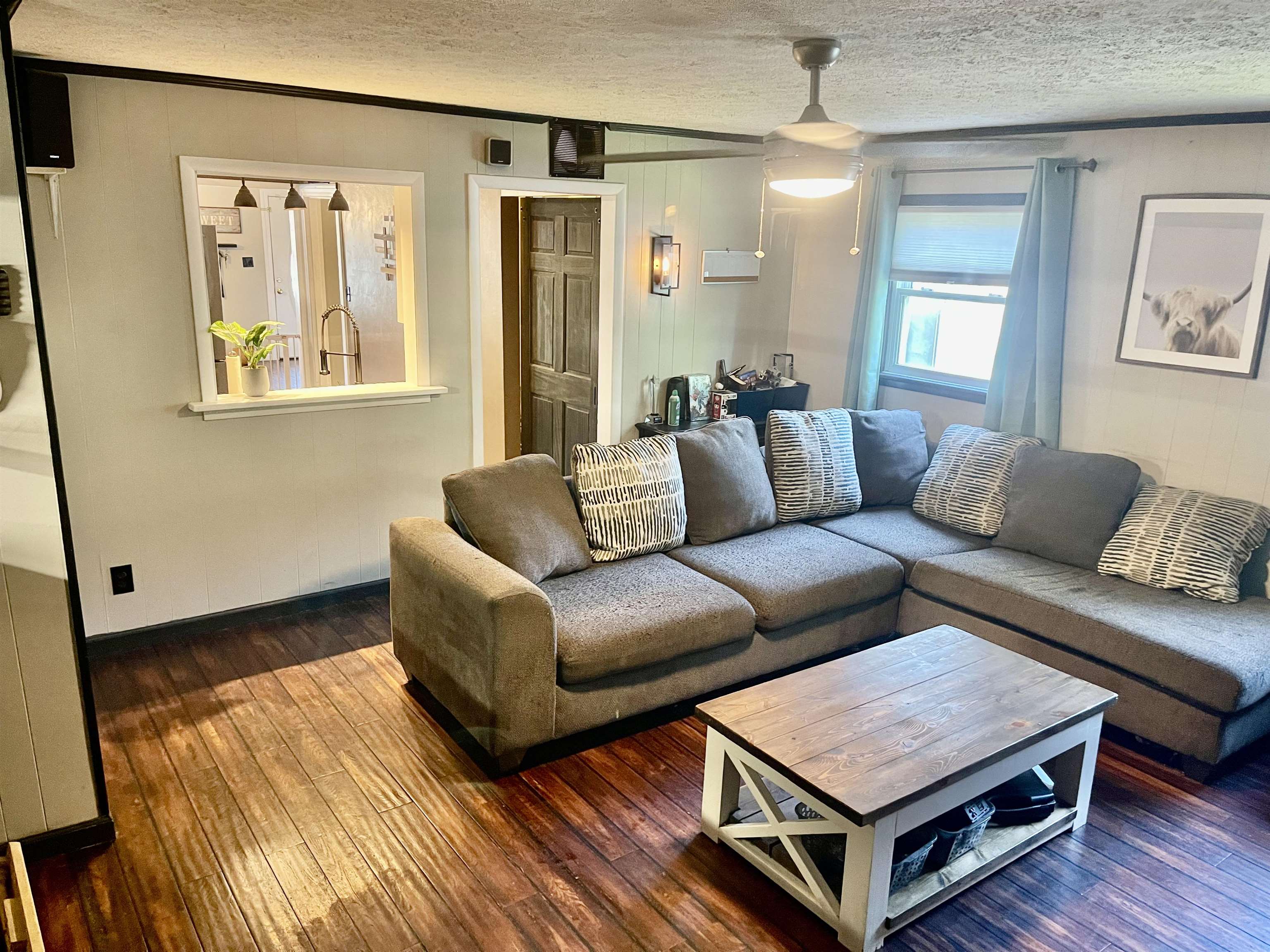 218 Tremont Dr, Owensboro, Kentucky 42303, 4 Bedrooms Bedrooms, ,1 BathroomBathrooms,Single Family Residence,For Sale,Tremont Dr,94637