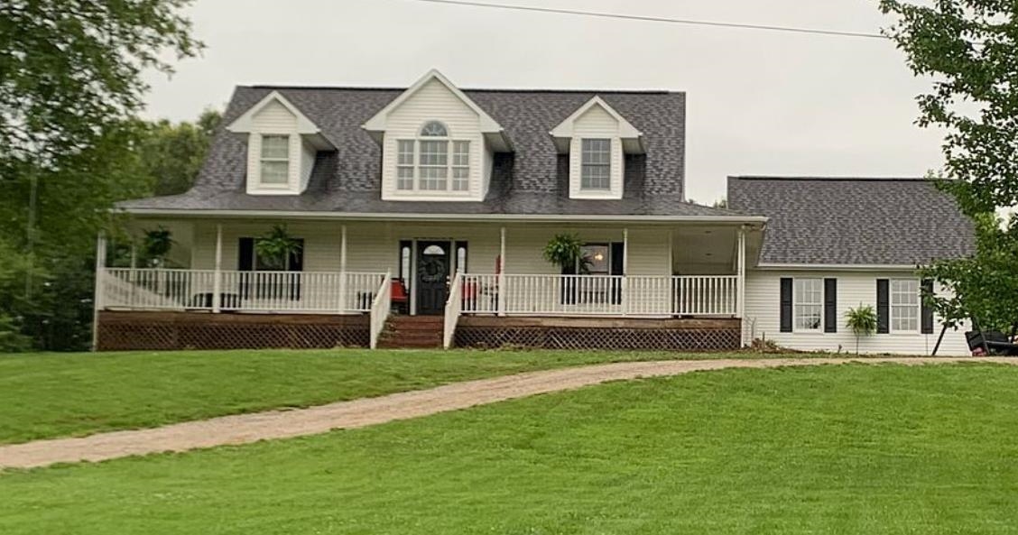 2677 Highway 140 E, Utica, Kentucky 42376, 4 Bedrooms Bedrooms, ,3 BathroomsBathrooms,Single Family Residence,For Sale,Highway 140 E,94639