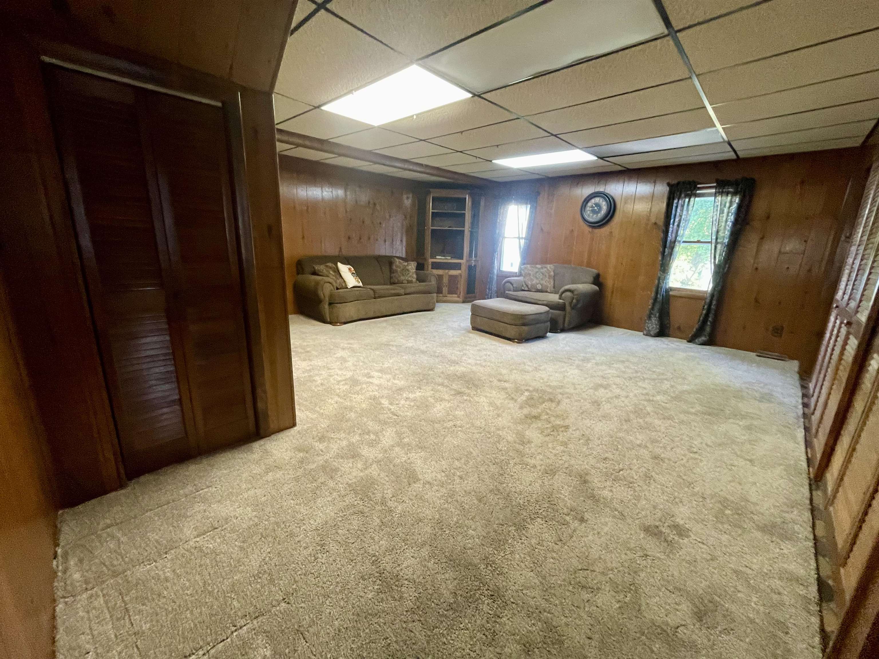 670 Main St, Hawesville, Kentucky 42348, 4 Bedrooms Bedrooms, ,1 BathroomBathrooms,Single Family Residence,For Sale,Main St,94640