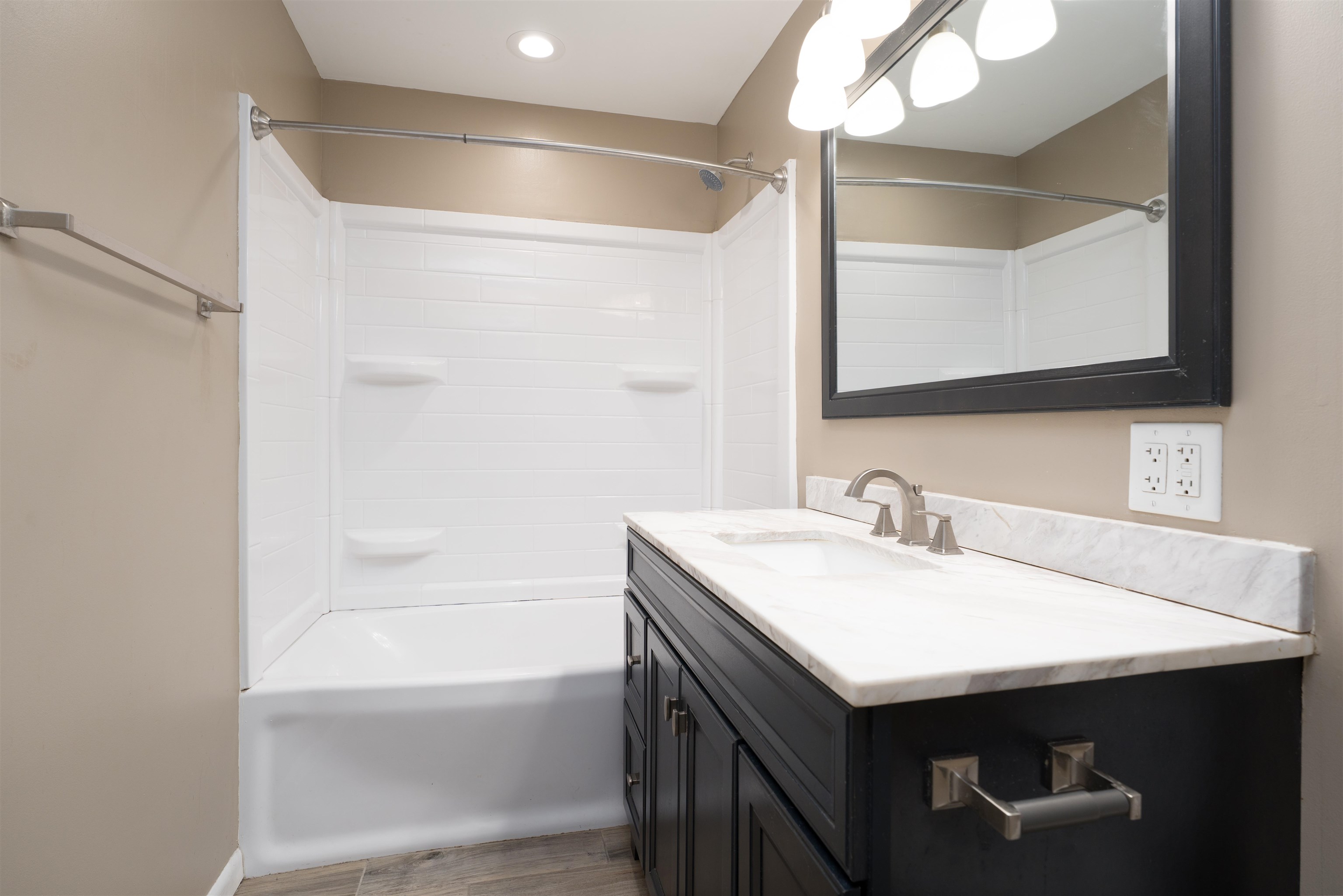 3825 Kipling Dr, Owensboro, Kentucky 42303, 3 Bedrooms Bedrooms, ,1 BathroomBathrooms,Single Family Residence,For Sale,Kipling Dr,94641