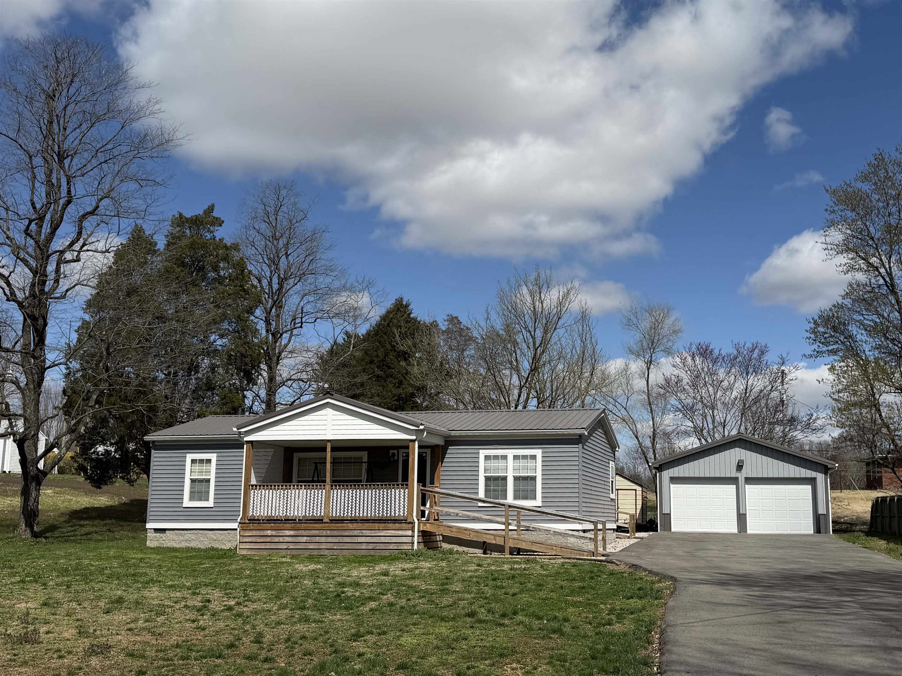 5715 Old Hwy 54, Owensboro, Kentucky 42366, 3 Bedrooms Bedrooms, ,2 BathroomsBathrooms,Single Family Residence,For Sale,Old Hwy 54,94642