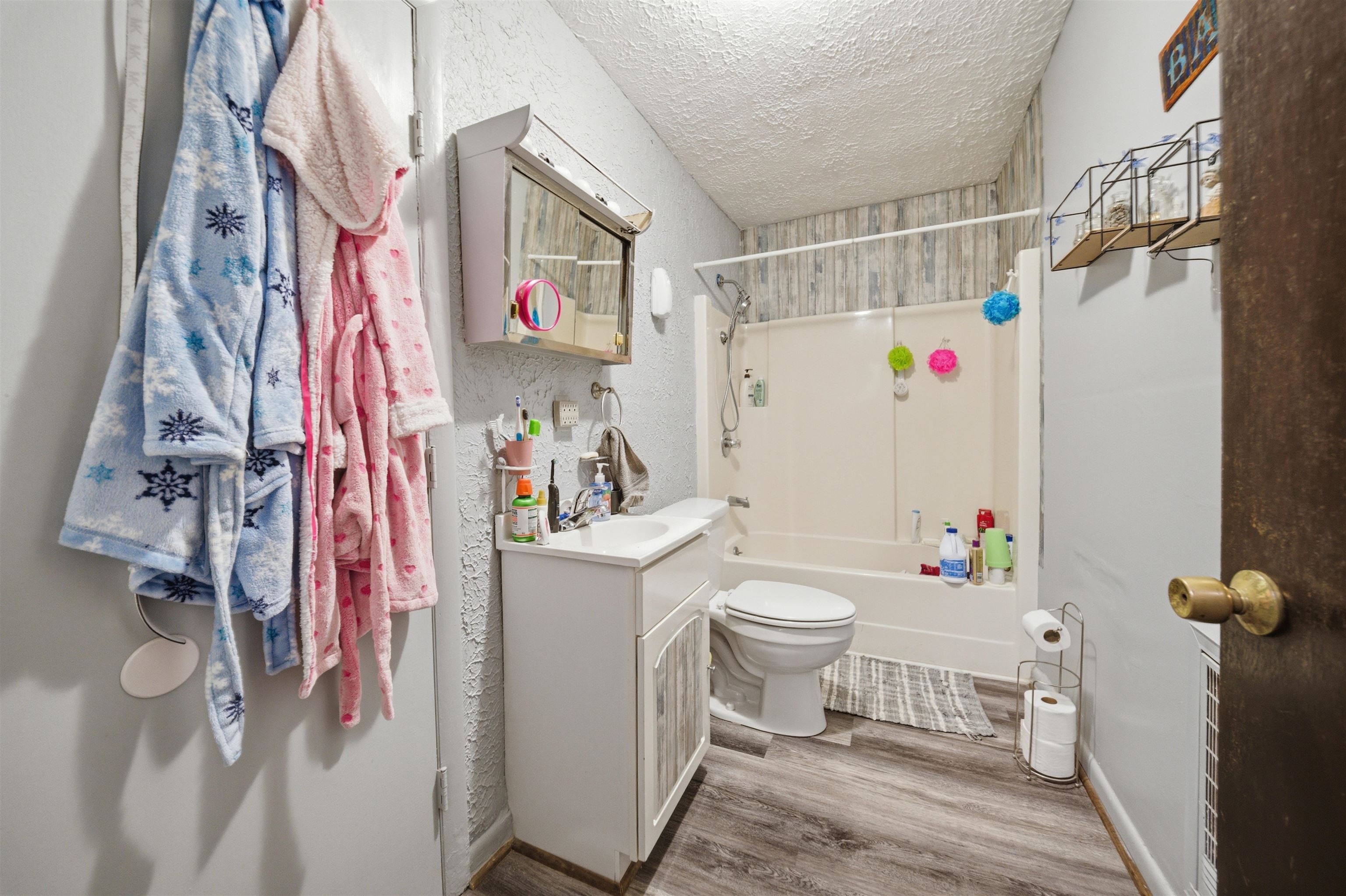 153 Whitely Loop, Horse Branch, Kentucky 42349, 3 Bedrooms Bedrooms, ,1 BathroomBathrooms,Single Family Residence,For Sale,Whitely Loop,94646