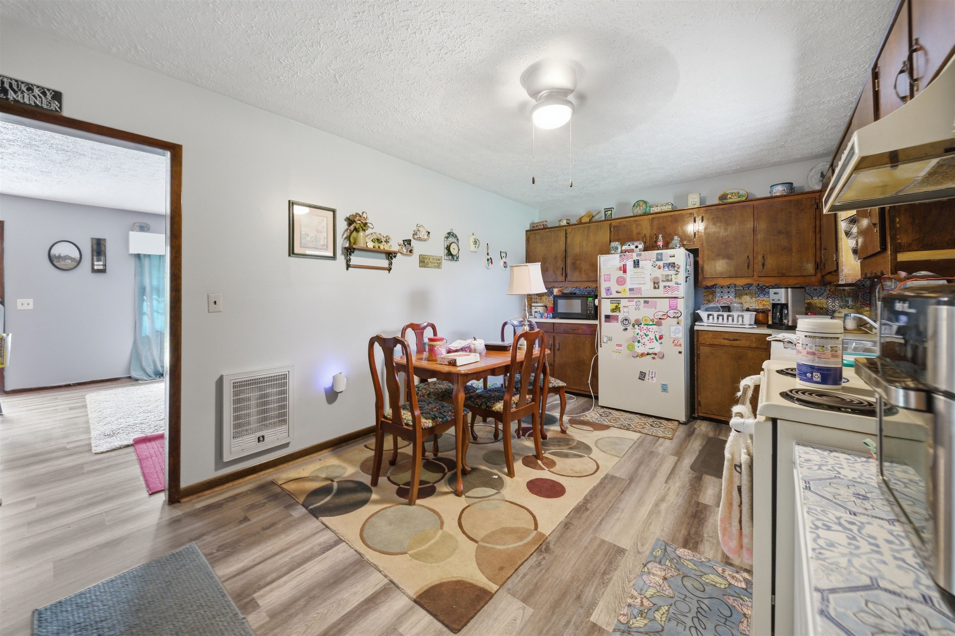 153 Whitely Loop, Horse Branch, Kentucky 42349, 3 Bedrooms Bedrooms, ,1 BathroomBathrooms,Single Family Residence,For Sale,Whitely Loop,94646