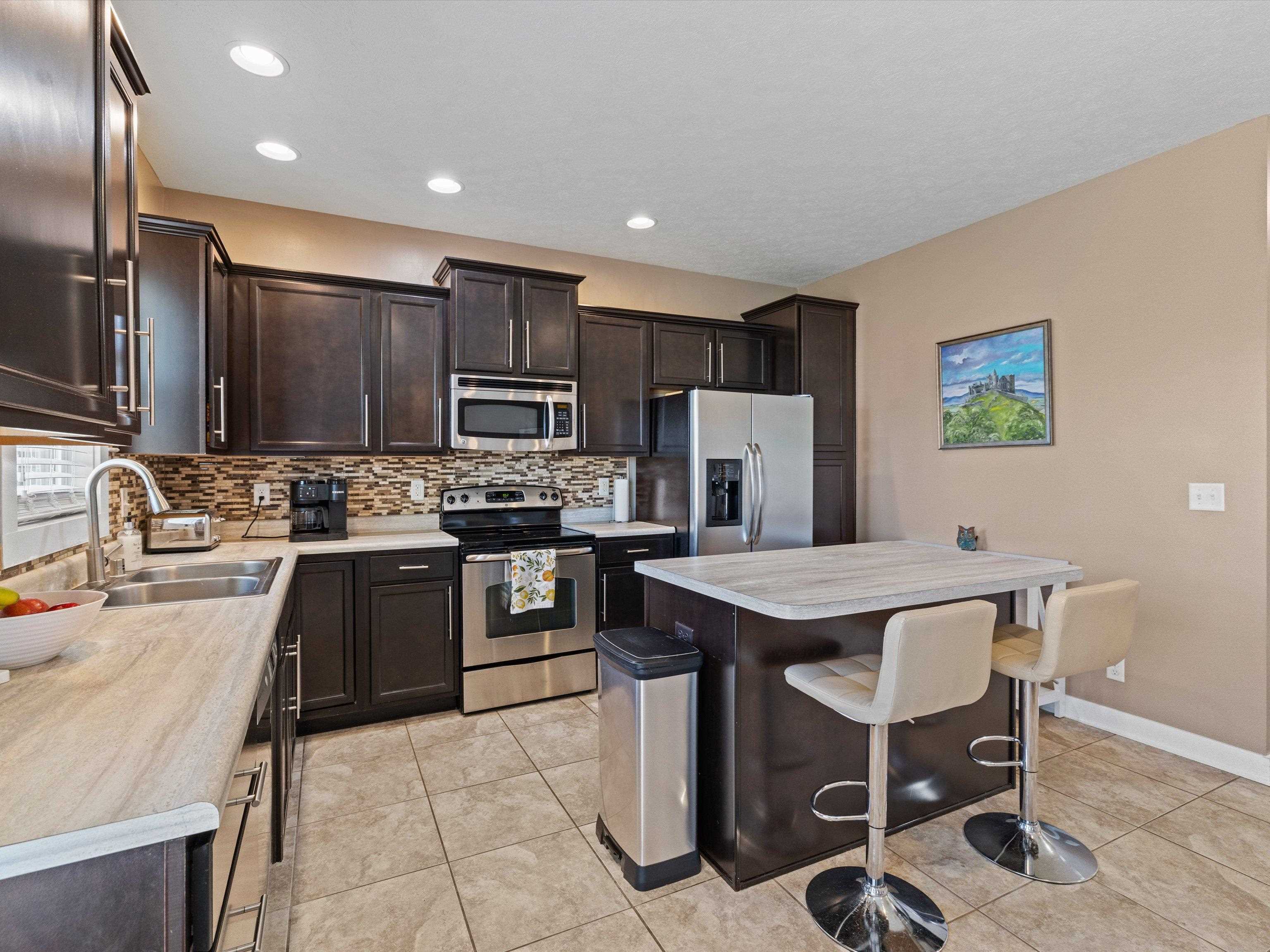 5475 Willow Brook loop, Owensboro, Kentucky 42301, 3 Bedrooms Bedrooms, ,2 BathroomsBathrooms,Single Family Residence,For Sale,Willow Brook loop,94649