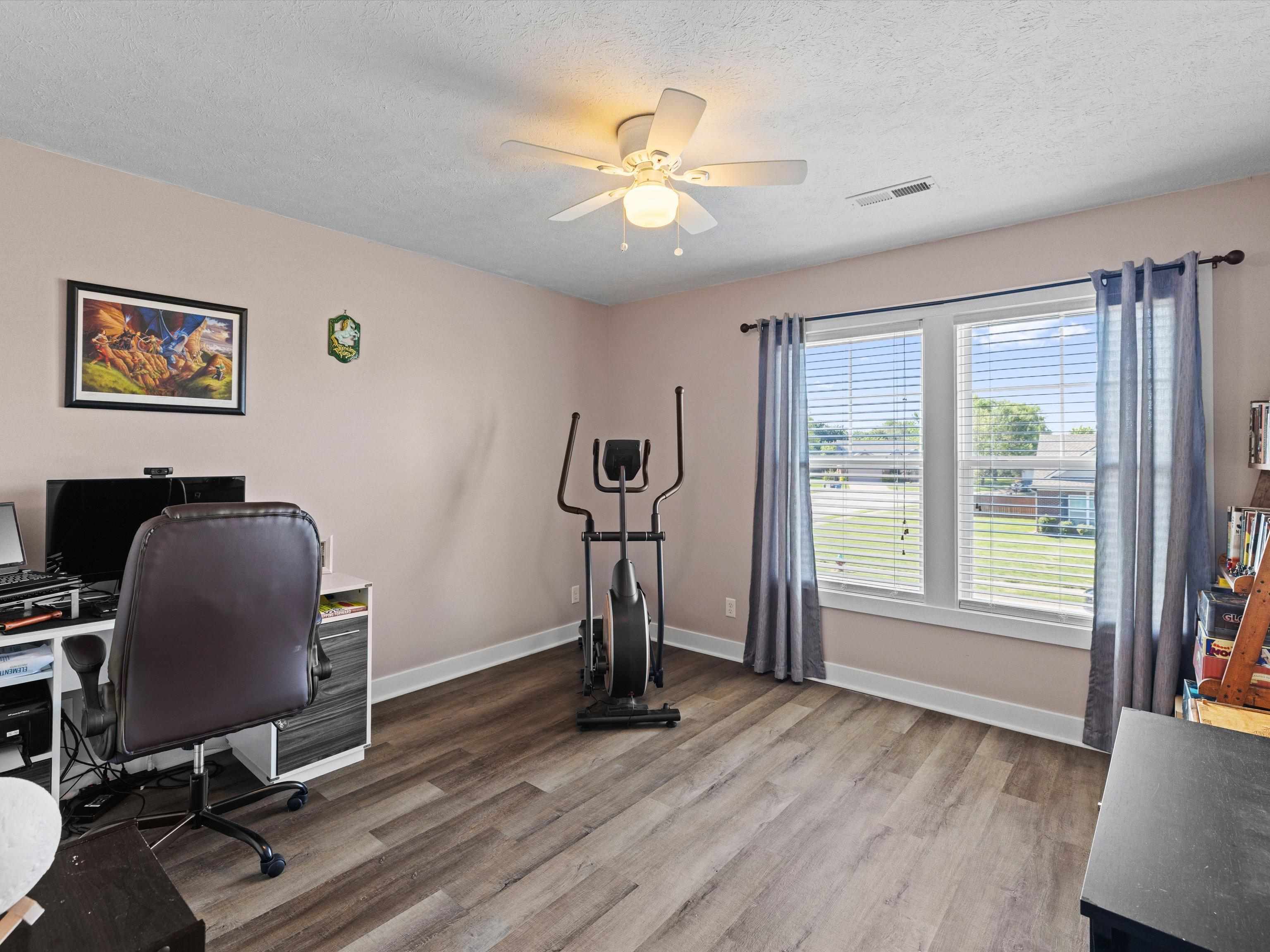 5475 Willow Brook loop, Owensboro, Kentucky 42301, 3 Bedrooms Bedrooms, ,2 BathroomsBathrooms,Single Family Residence,For Sale,Willow Brook loop,94649