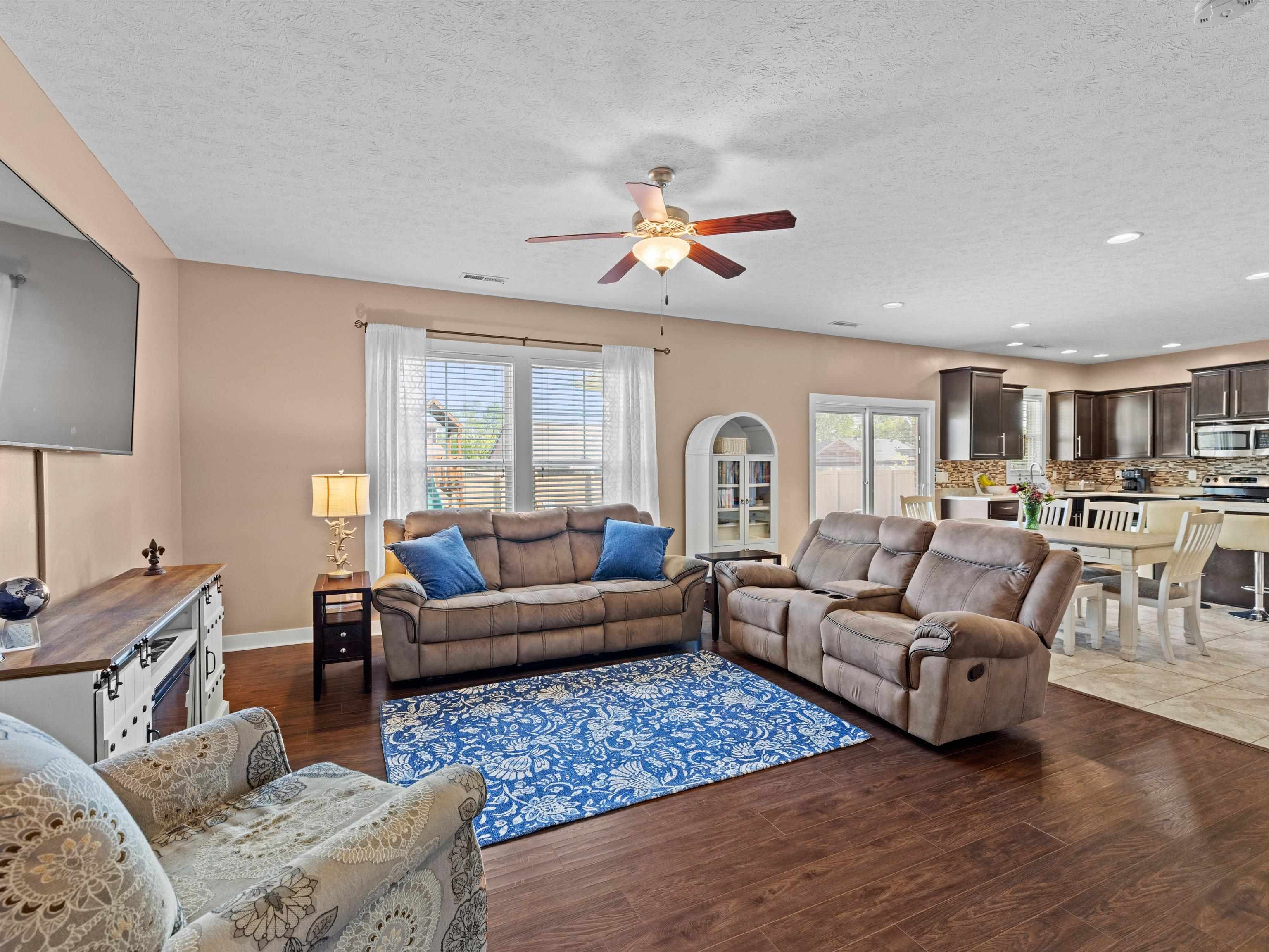 5475 Willow Brook loop, Owensboro, Kentucky 42301, 3 Bedrooms Bedrooms, ,2 BathroomsBathrooms,Single Family Residence,For Sale,Willow Brook loop,94649