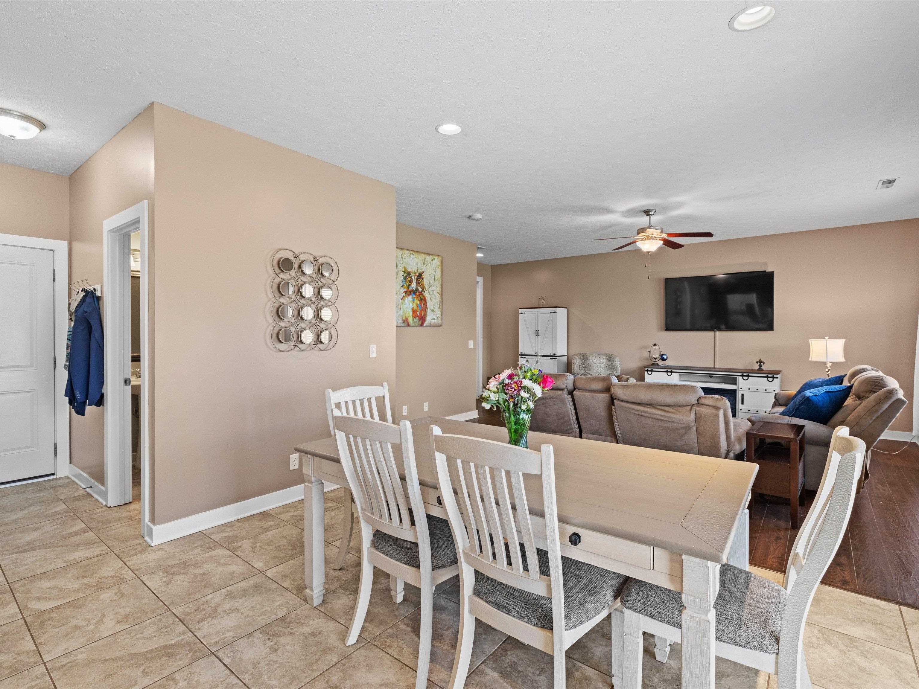 5475 Willow Brook loop, Owensboro, Kentucky 42301, 3 Bedrooms Bedrooms, ,2 BathroomsBathrooms,Single Family Residence,For Sale,Willow Brook loop,94649