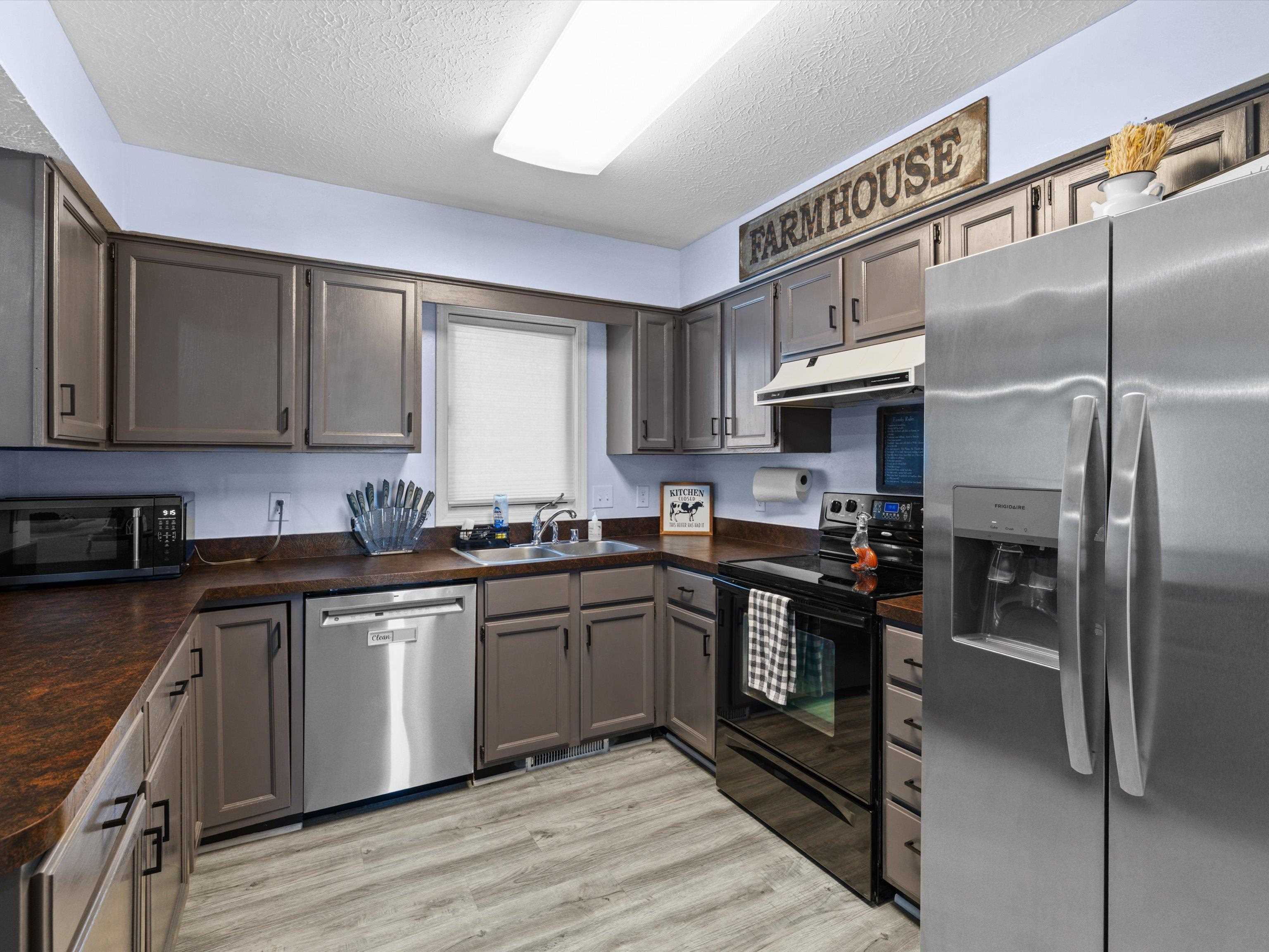 3632 War Admiral Dr, Owensboro, Kentucky 42303, 3 Bedrooms Bedrooms, ,2 BathroomsBathrooms,Single Family Residence,For Sale,War Admiral Dr,94650