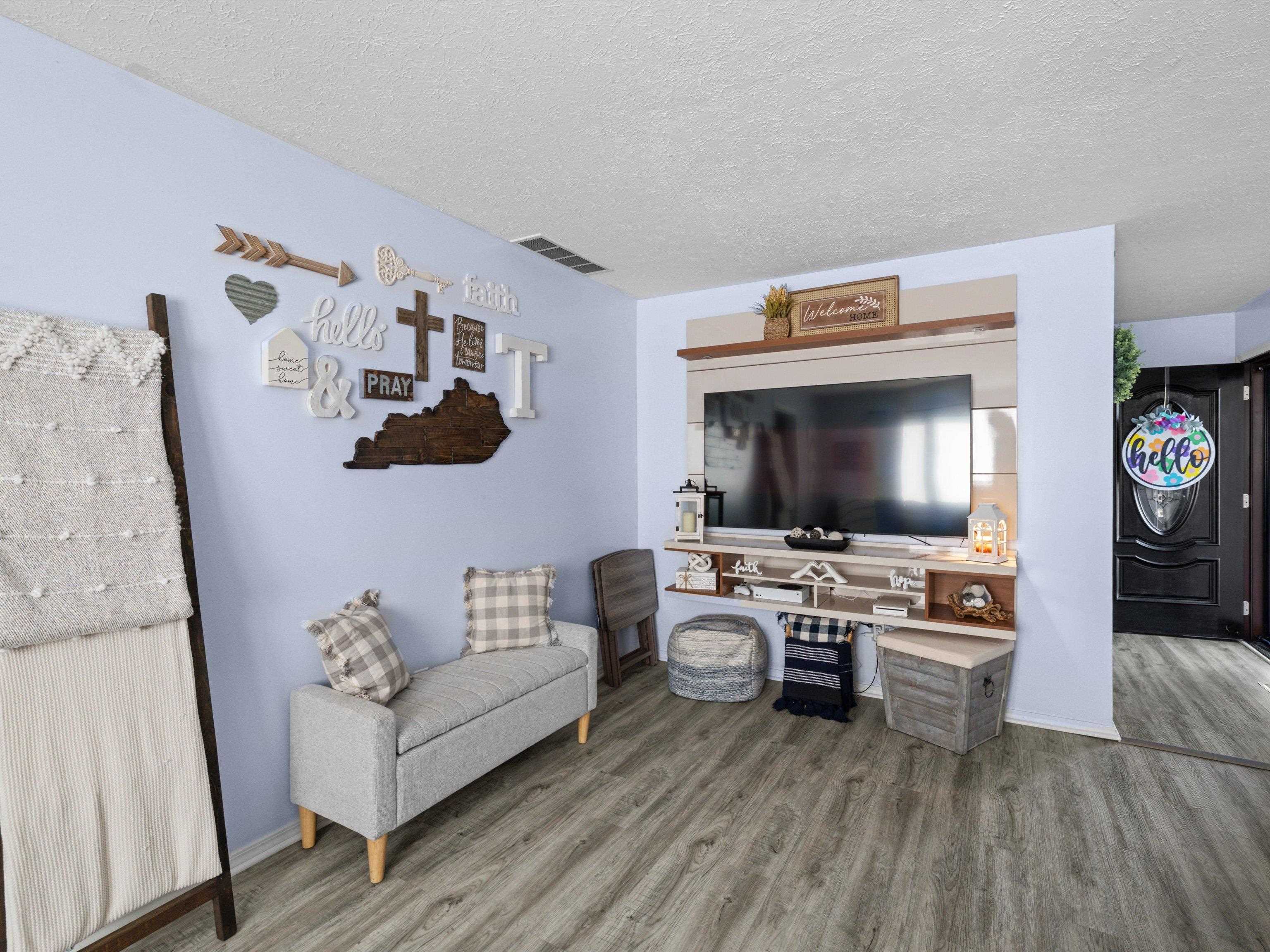 3632 War Admiral Dr, Owensboro, Kentucky 42303, 3 Bedrooms Bedrooms, ,2 BathroomsBathrooms,Single Family Residence,For Sale,War Admiral Dr,94650