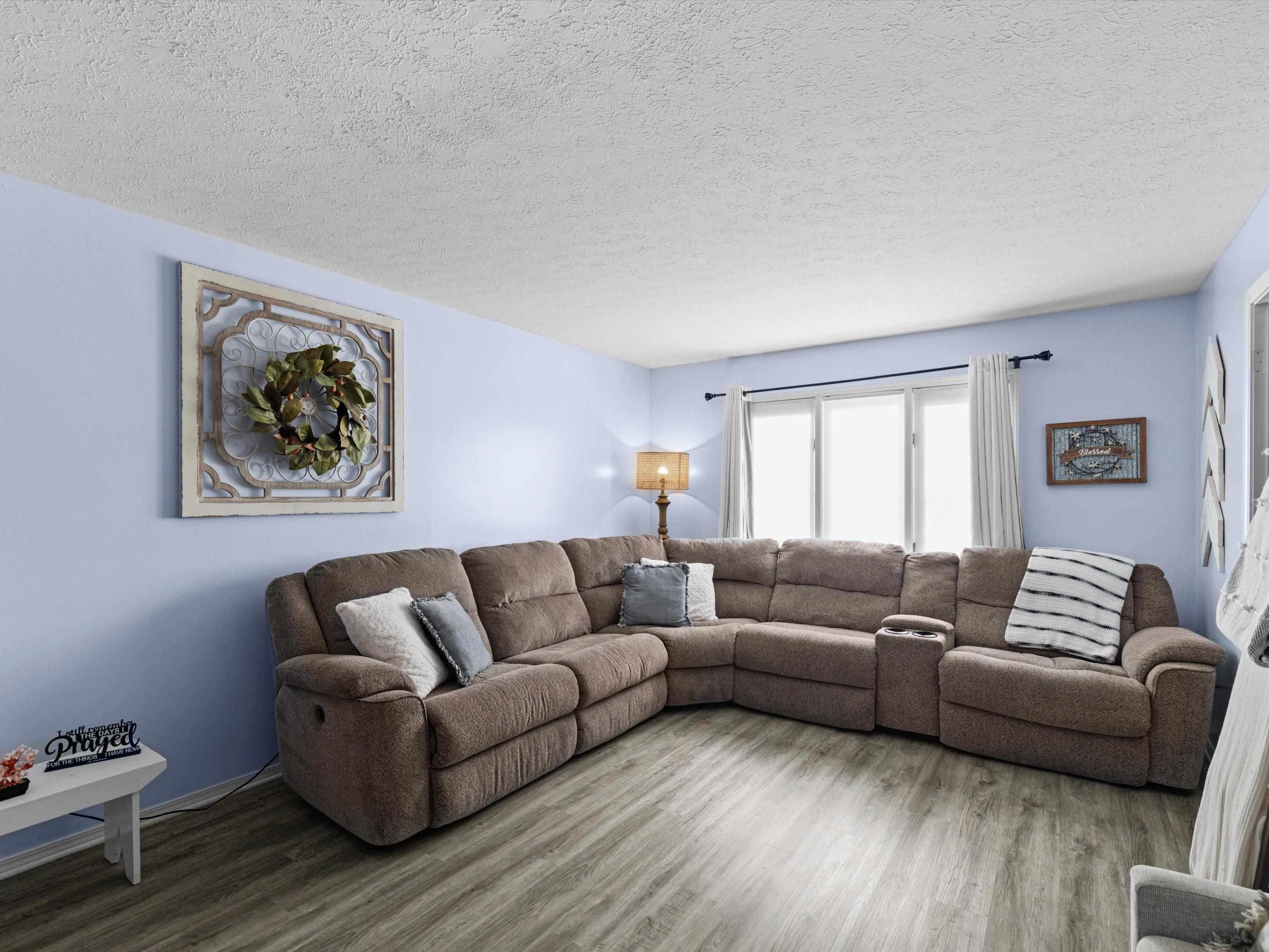 3632 War Admiral Dr, Owensboro, Kentucky 42303, 3 Bedrooms Bedrooms, ,2 BathroomsBathrooms,Single Family Residence,For Sale,War Admiral Dr,94650