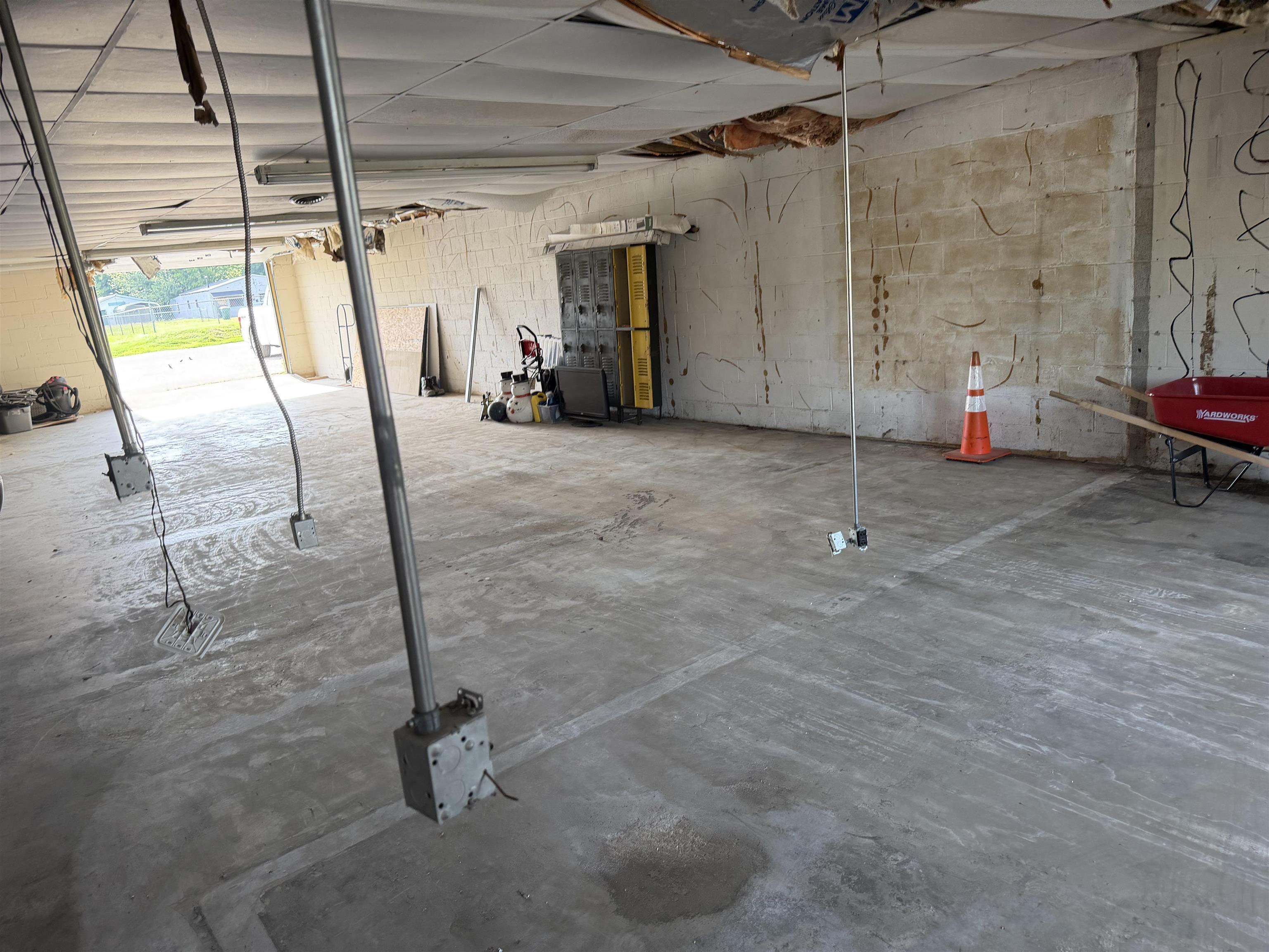 1619 Breckenridge St, Owensboro, Kentucky 42303, ,Business,For Sale,Breckenridge St,94651