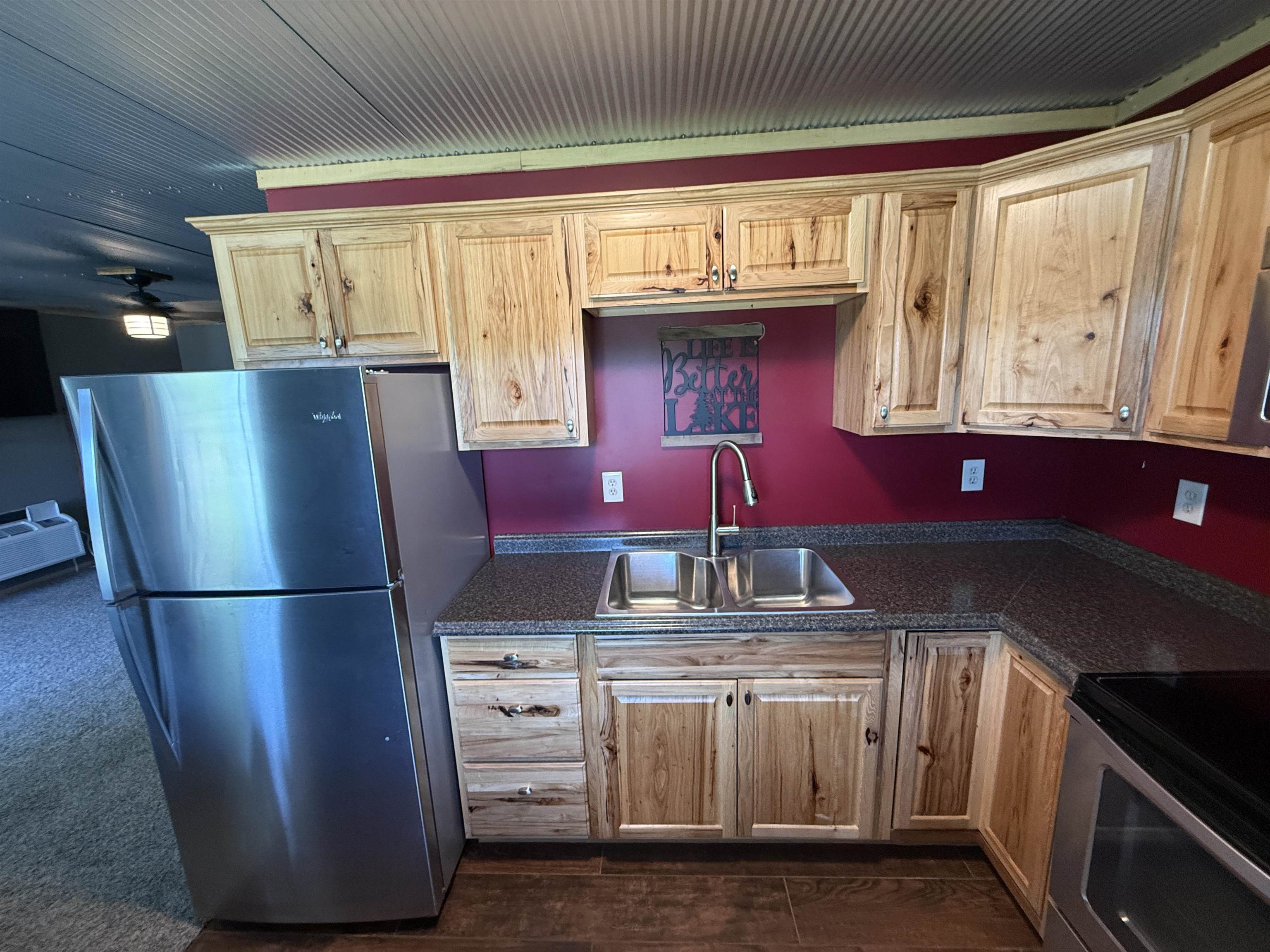 161 Tomahawk Circle, Falls of Rough, Kentucky 40119, 2 Bedrooms Bedrooms, ,1 BathroomBathrooms,Single Family Residence,For Sale,Tomahawk Circle,94654