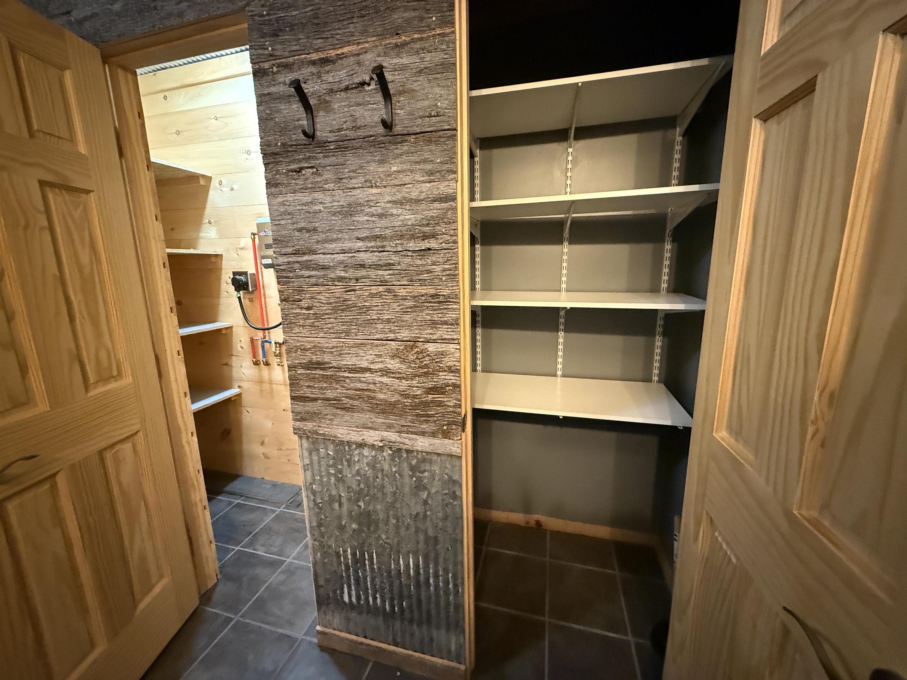 161 Tomahawk Circle, Falls of Rough, Kentucky 40119, 2 Bedrooms Bedrooms, ,1 BathroomBathrooms,Single Family Residence,For Sale,Tomahawk Circle,94654