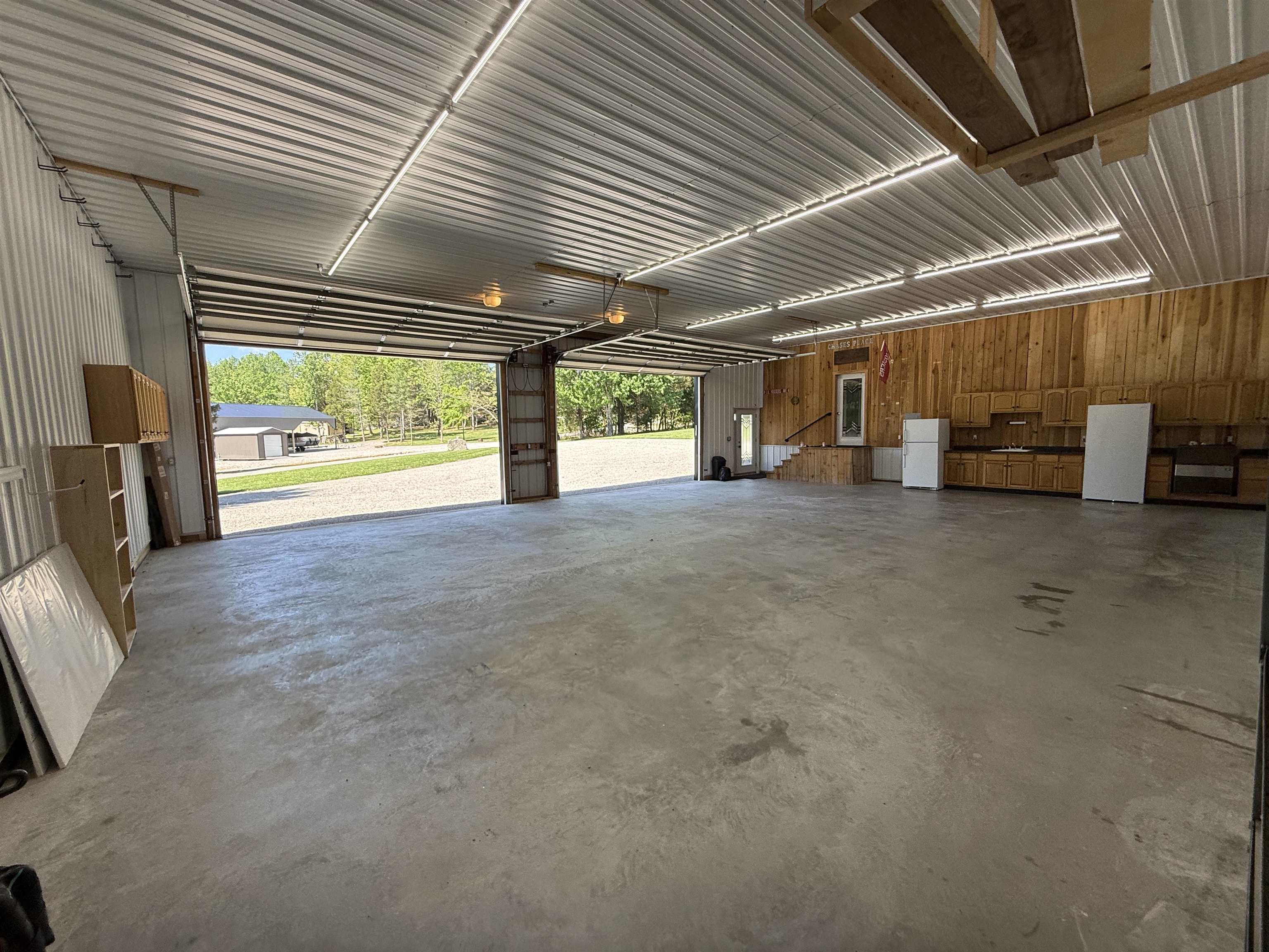 161 Tomahawk Circle, Falls of Rough, Kentucky 40119, 2 Bedrooms Bedrooms, ,1 BathroomBathrooms,Single Family Residence,For Sale,Tomahawk Circle,94654