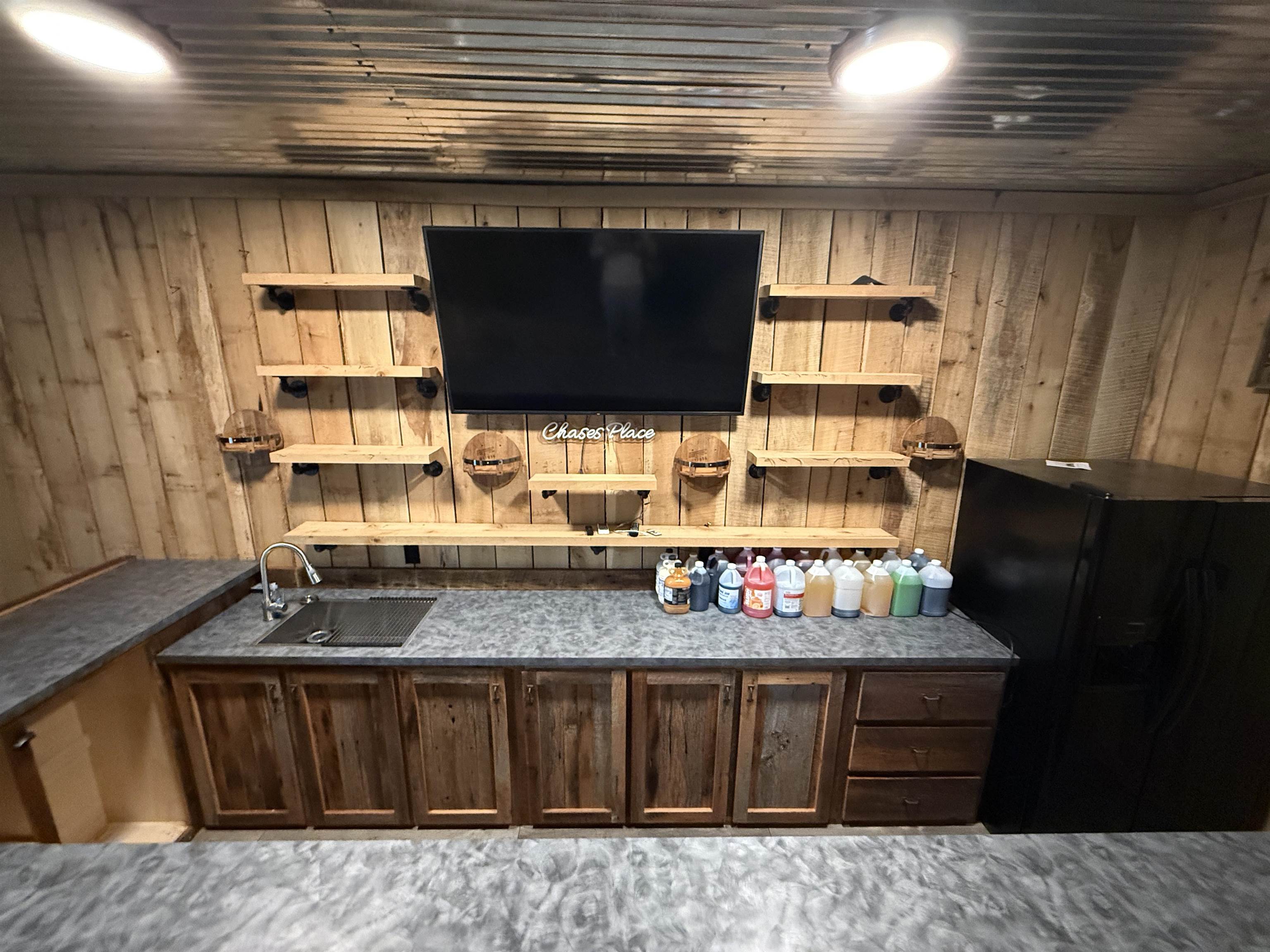 161 Tomahawk Circle, Falls of Rough, Kentucky 40119, 2 Bedrooms Bedrooms, ,1 BathroomBathrooms,Single Family Residence,For Sale,Tomahawk Circle,94654