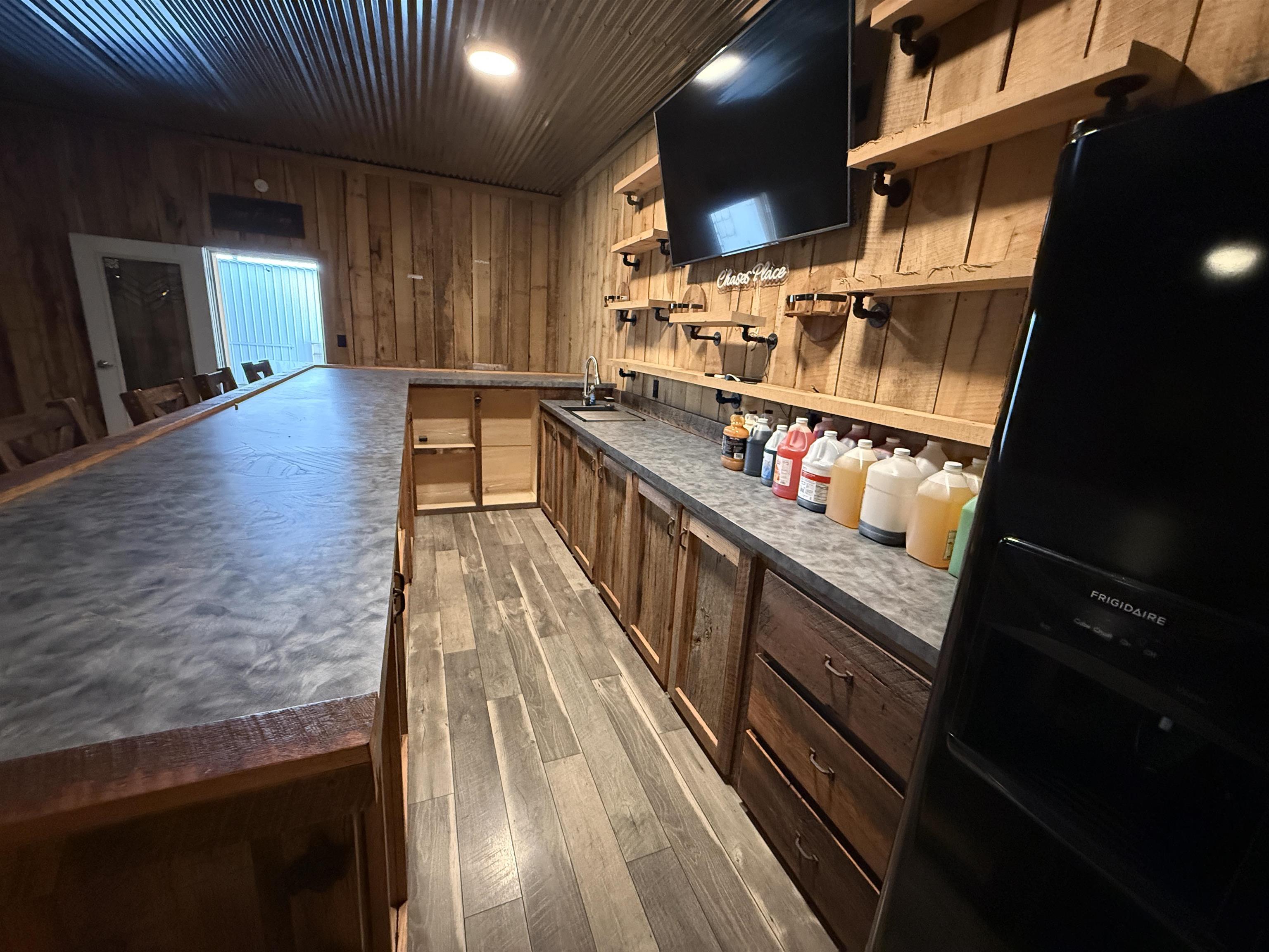 161 Tomahawk Circle, Falls of Rough, Kentucky 40119, 2 Bedrooms Bedrooms, ,1 BathroomBathrooms,Single Family Residence,For Sale,Tomahawk Circle,94654