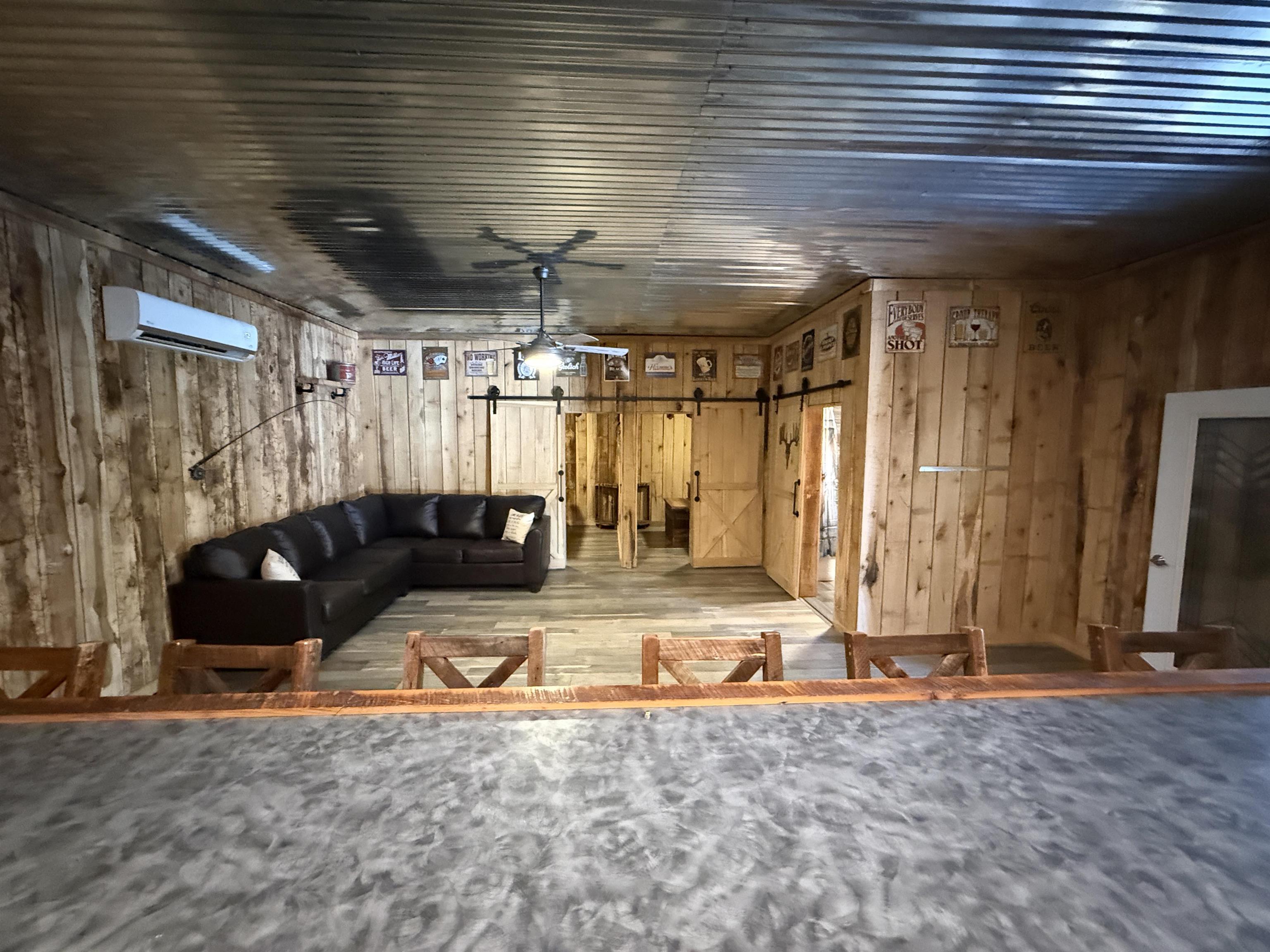 161 Tomahawk Circle, Falls of Rough, Kentucky 40119, 2 Bedrooms Bedrooms, ,1 BathroomBathrooms,Single Family Residence,For Sale,Tomahawk Circle,94654