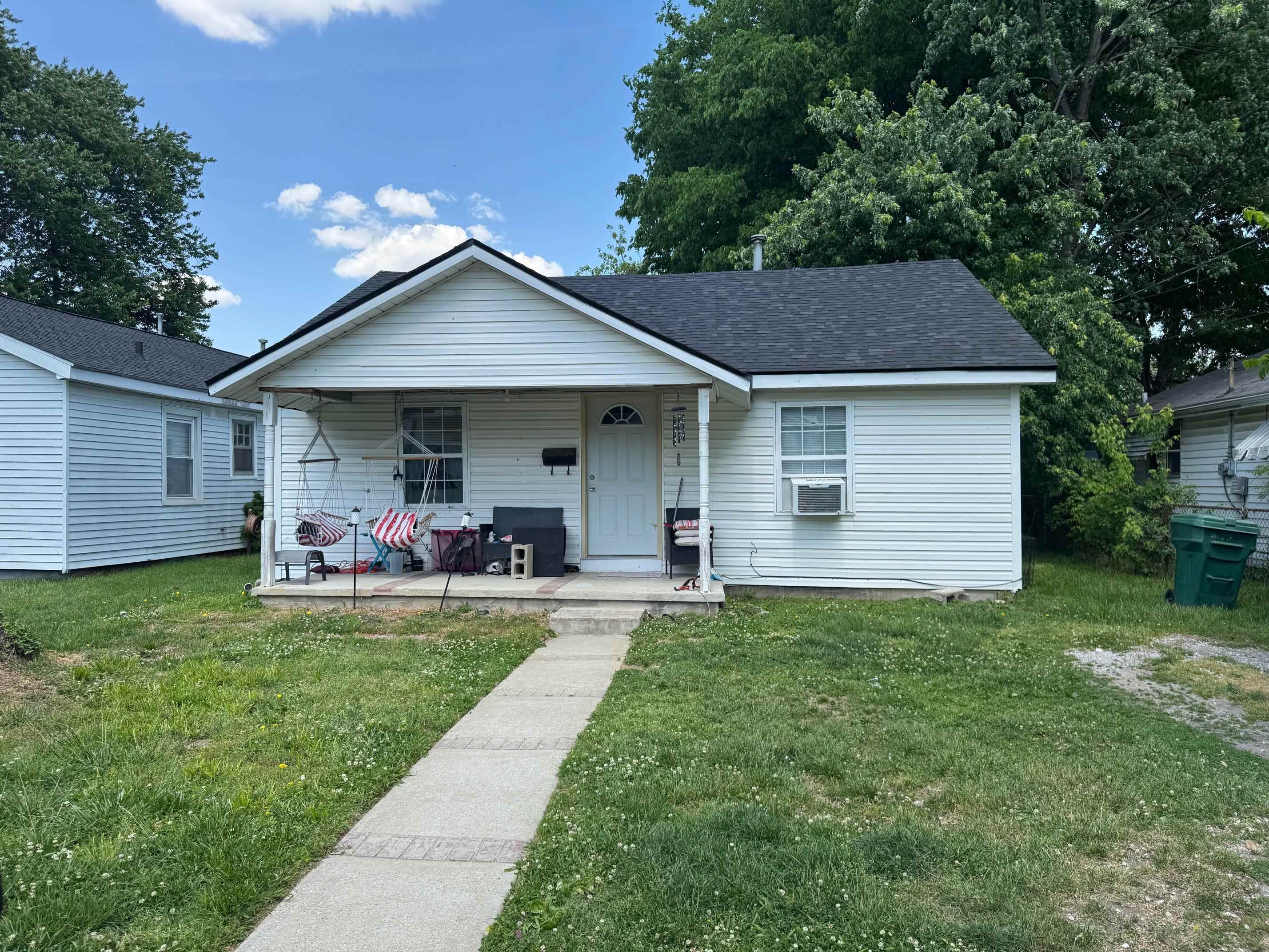2107 West 6th St, Owensboro, Kentucky 42301, 2 Bedrooms Bedrooms, ,1 BathroomBathrooms,Single Family Residence,For Sale,West 6th St,94657