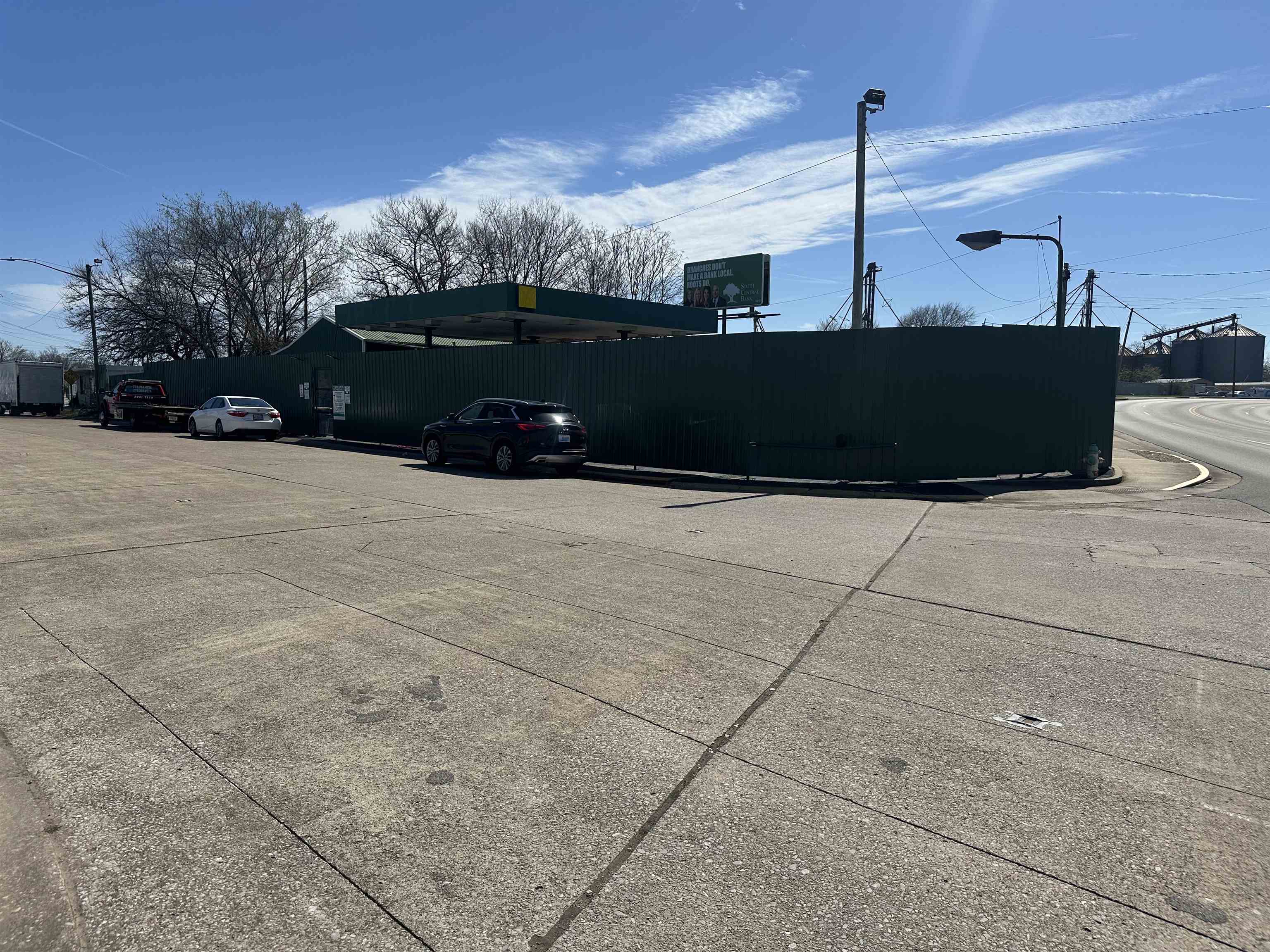 327 6th Ave, Bowling Green, Kentucky 42101, ,Mixed Use,For Sale,6th Ave,94658