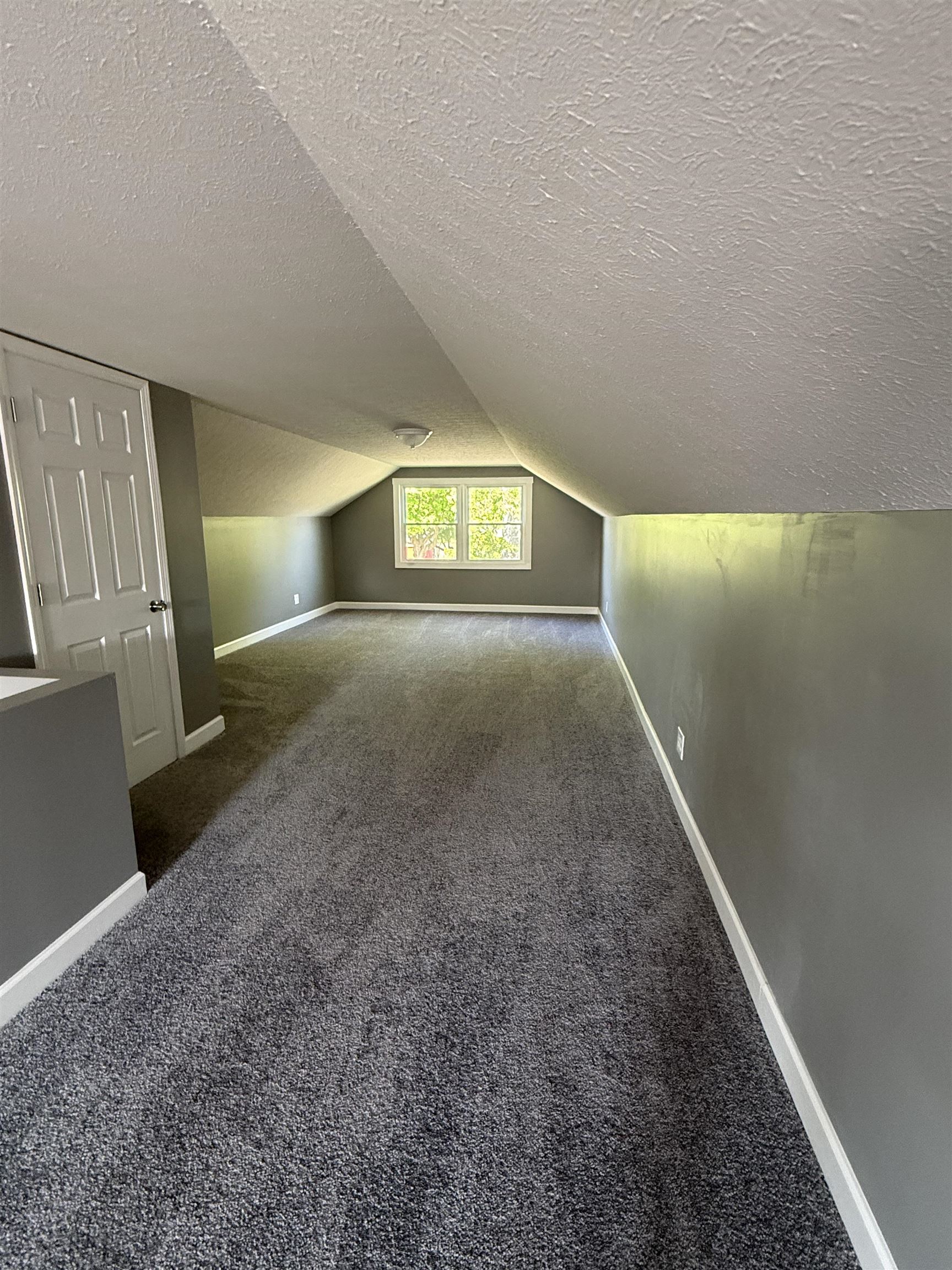 130 Stockton Dr, Owensboro, Kentucky 42303, 4 Bedrooms Bedrooms, ,2 BathroomsBathrooms,Single Family Residence,For Sale,Stockton Dr,94664