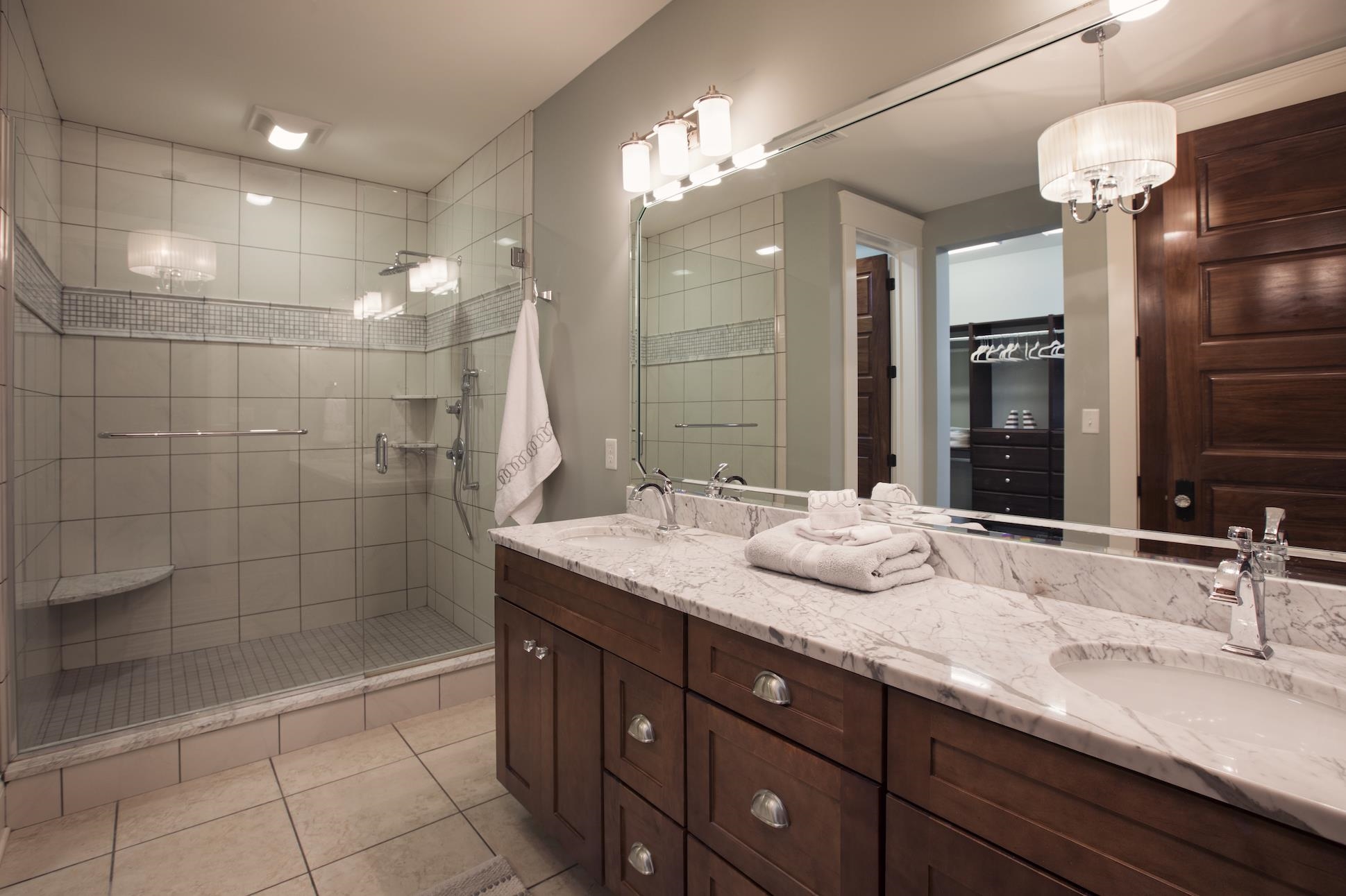 100 Allen St Apt #2B, Owensboro, Kentucky 42303, 2 Bedrooms Bedrooms, ,2 BathroomsBathrooms,Apartment,For Sale,Allen St Apt #2B,94674