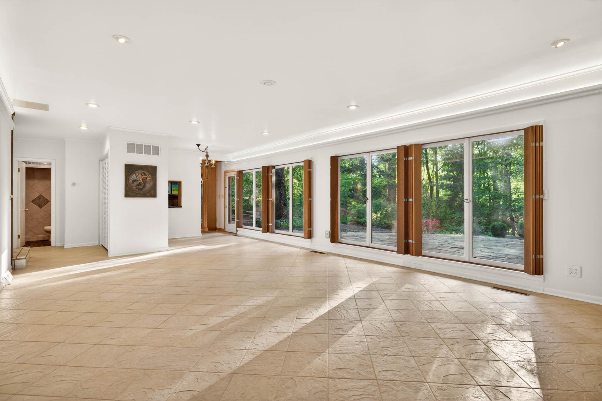 4460 Greenacre, Owensboro, Kentucky 42303, 4 Bedrooms Bedrooms, ,2 BathroomsBathrooms,Single Family Residence,For Sale,Greenacre,94676