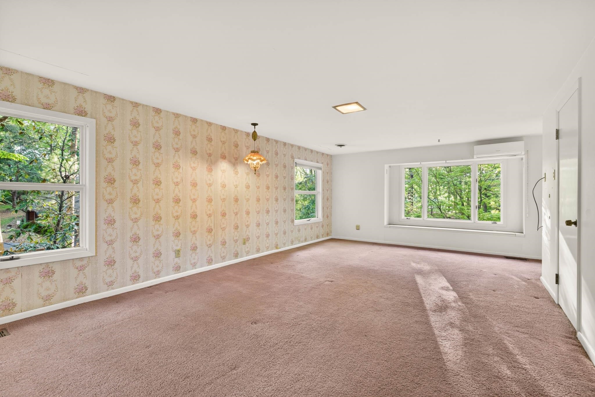 4460 Greenacre, Owensboro, Kentucky 42303, 4 Bedrooms Bedrooms, ,2 BathroomsBathrooms,Single Family Residence,For Sale,Greenacre,94676