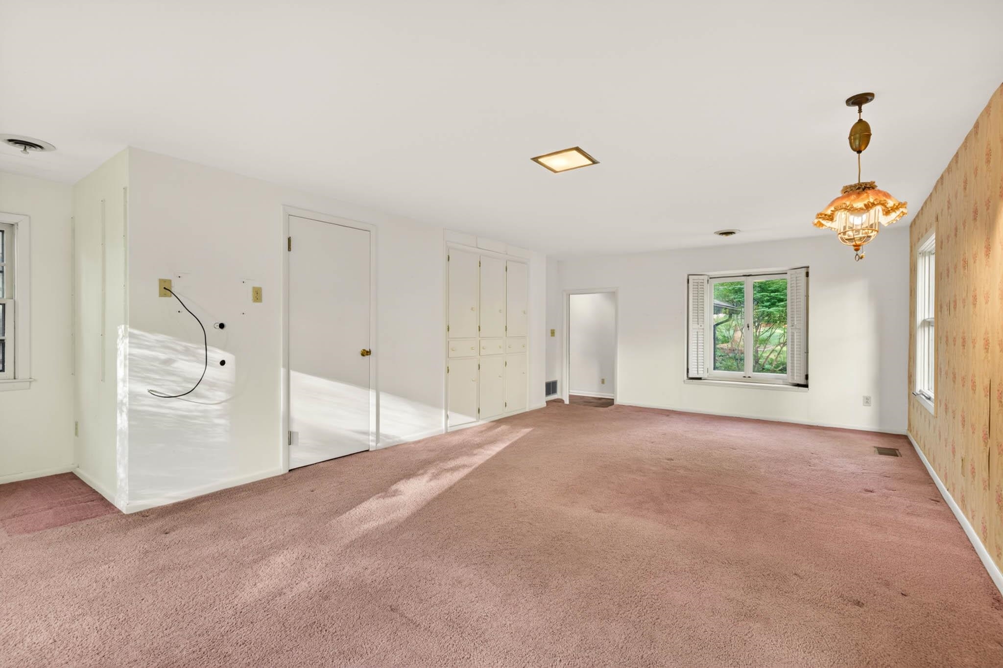 4460 Greenacre, Owensboro, Kentucky 42303, 4 Bedrooms Bedrooms, ,2 BathroomsBathrooms,Single Family Residence,For Sale,Greenacre,94676