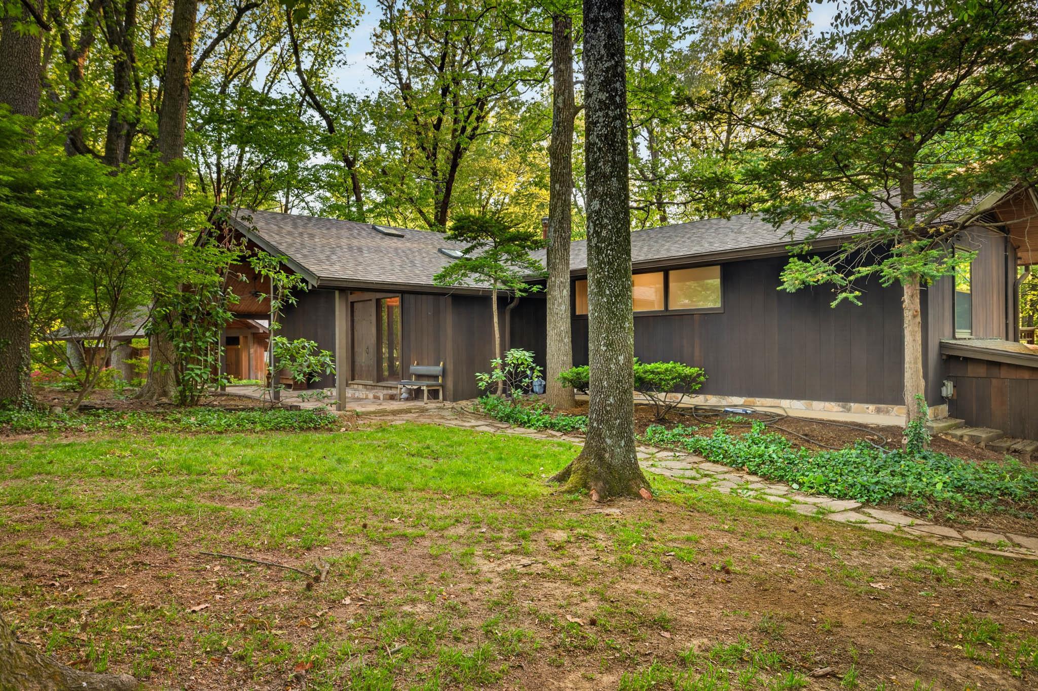 4460 Greenacre, Owensboro, Kentucky 42303, 4 Bedrooms Bedrooms, ,2 BathroomsBathrooms,Single Family Residence,For Sale,Greenacre,94676