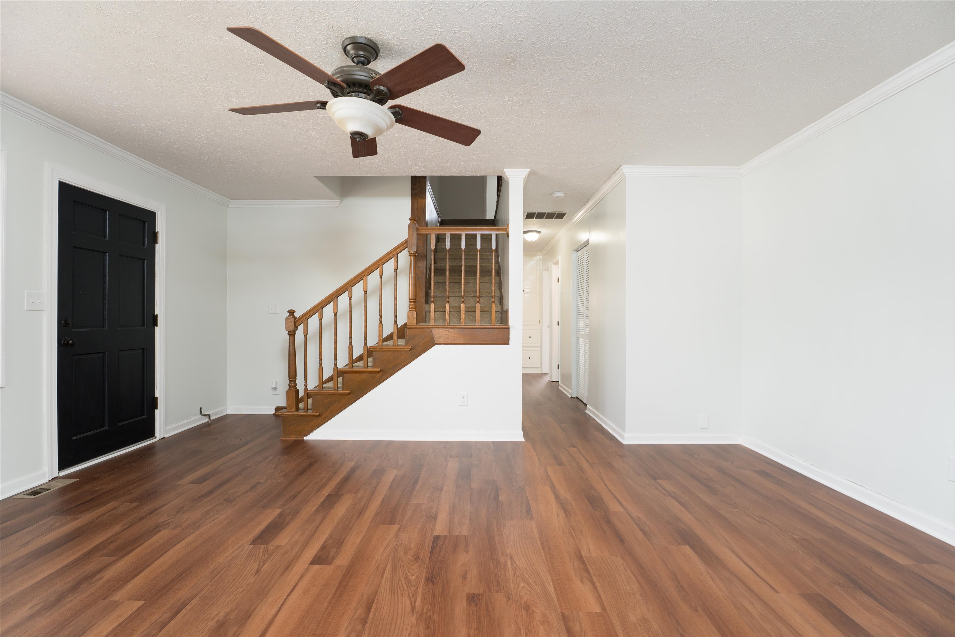 2352 Bulfinch Ave, Owensboro, Kentucky 42301, 4 Bedrooms Bedrooms, ,2 BathroomsBathrooms,Single Family Residence,For Sale,Bulfinch Ave,94677