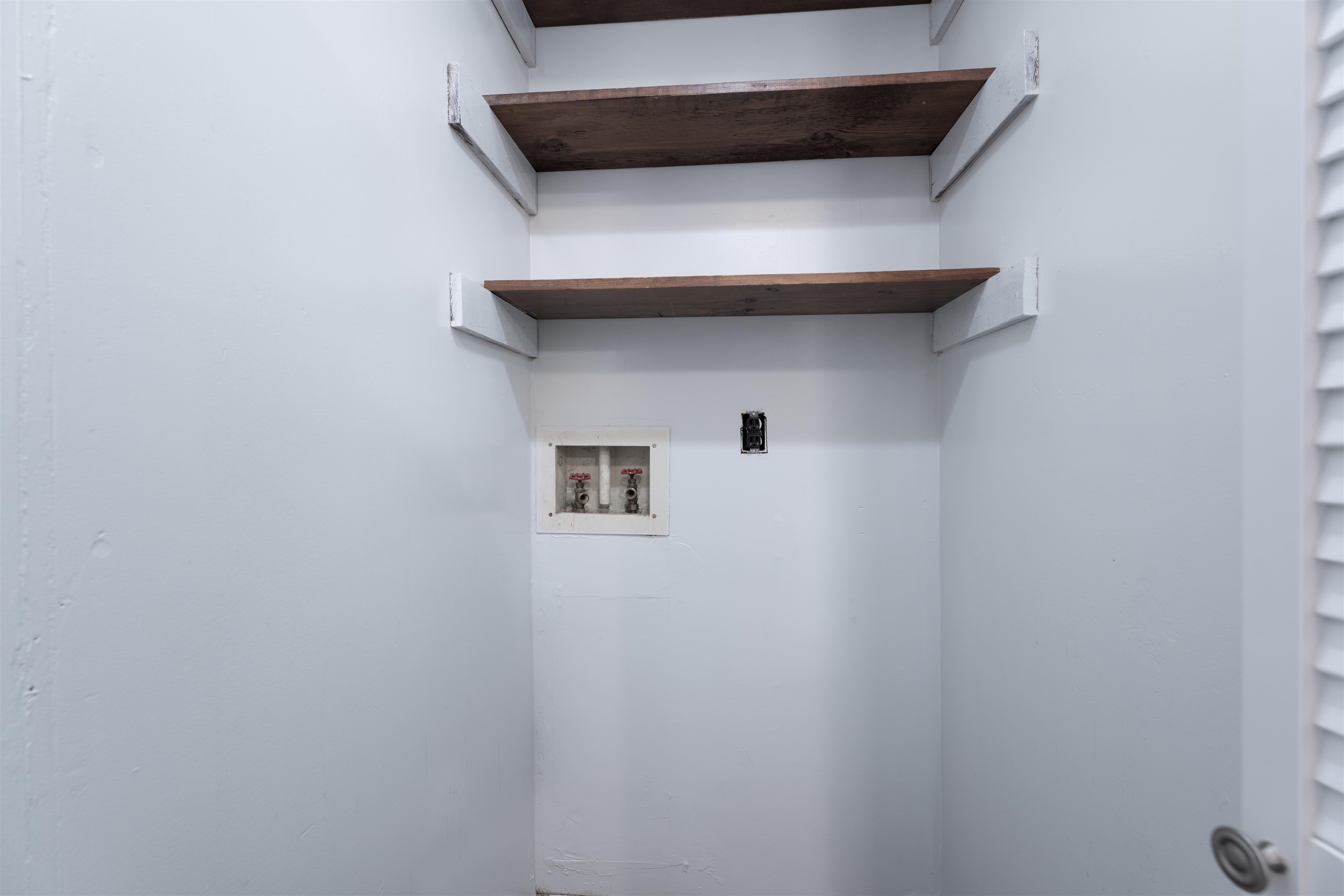 2352 Bulfinch Ave, Owensboro, Kentucky 42301, 4 Bedrooms Bedrooms, ,2 BathroomsBathrooms,Single Family Residence,For Sale,Bulfinch Ave,94677