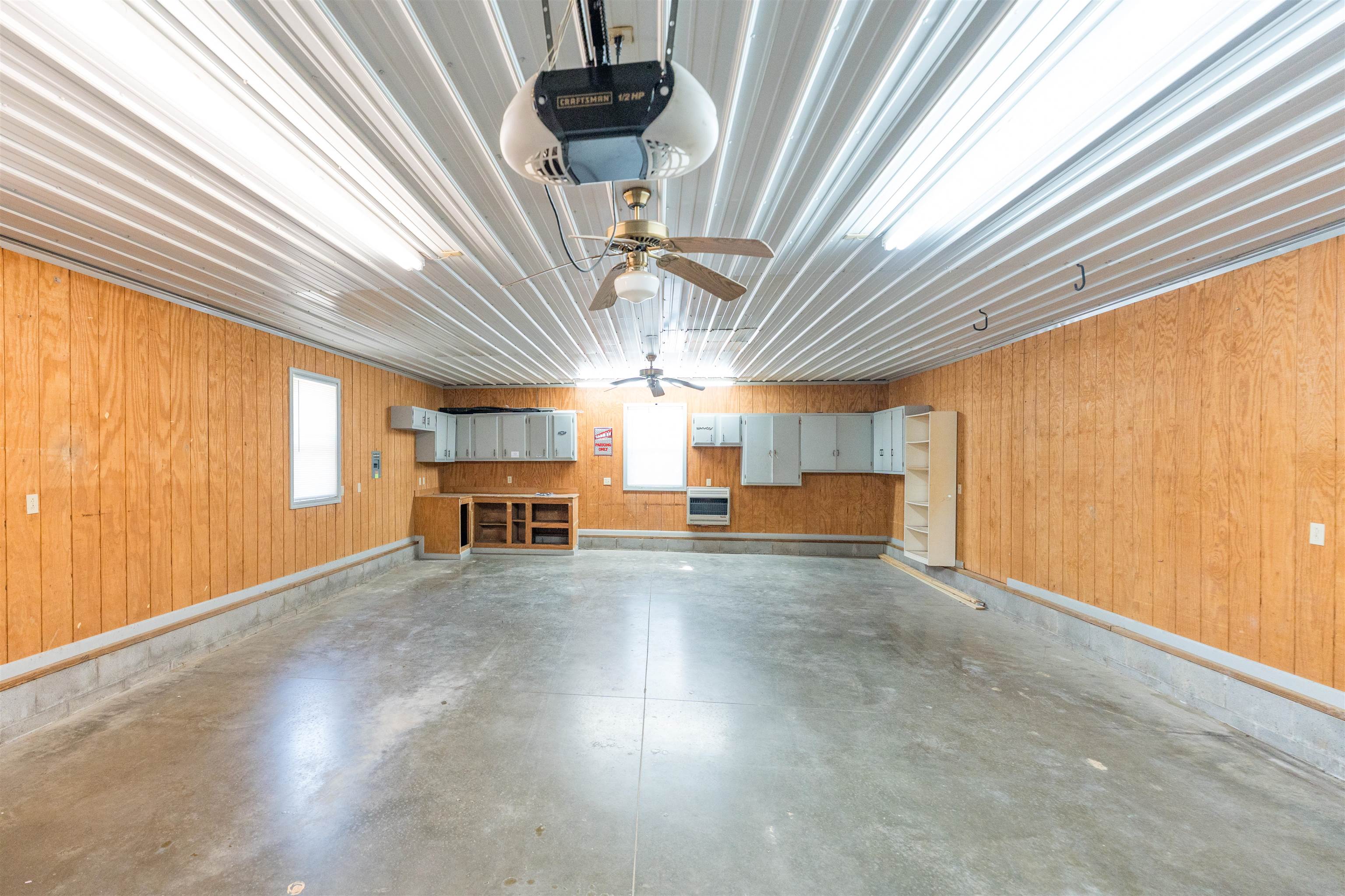 2352 Bulfinch Ave, Owensboro, Kentucky 42301, 4 Bedrooms Bedrooms, ,2 BathroomsBathrooms,Single Family Residence,For Sale,Bulfinch Ave,94677