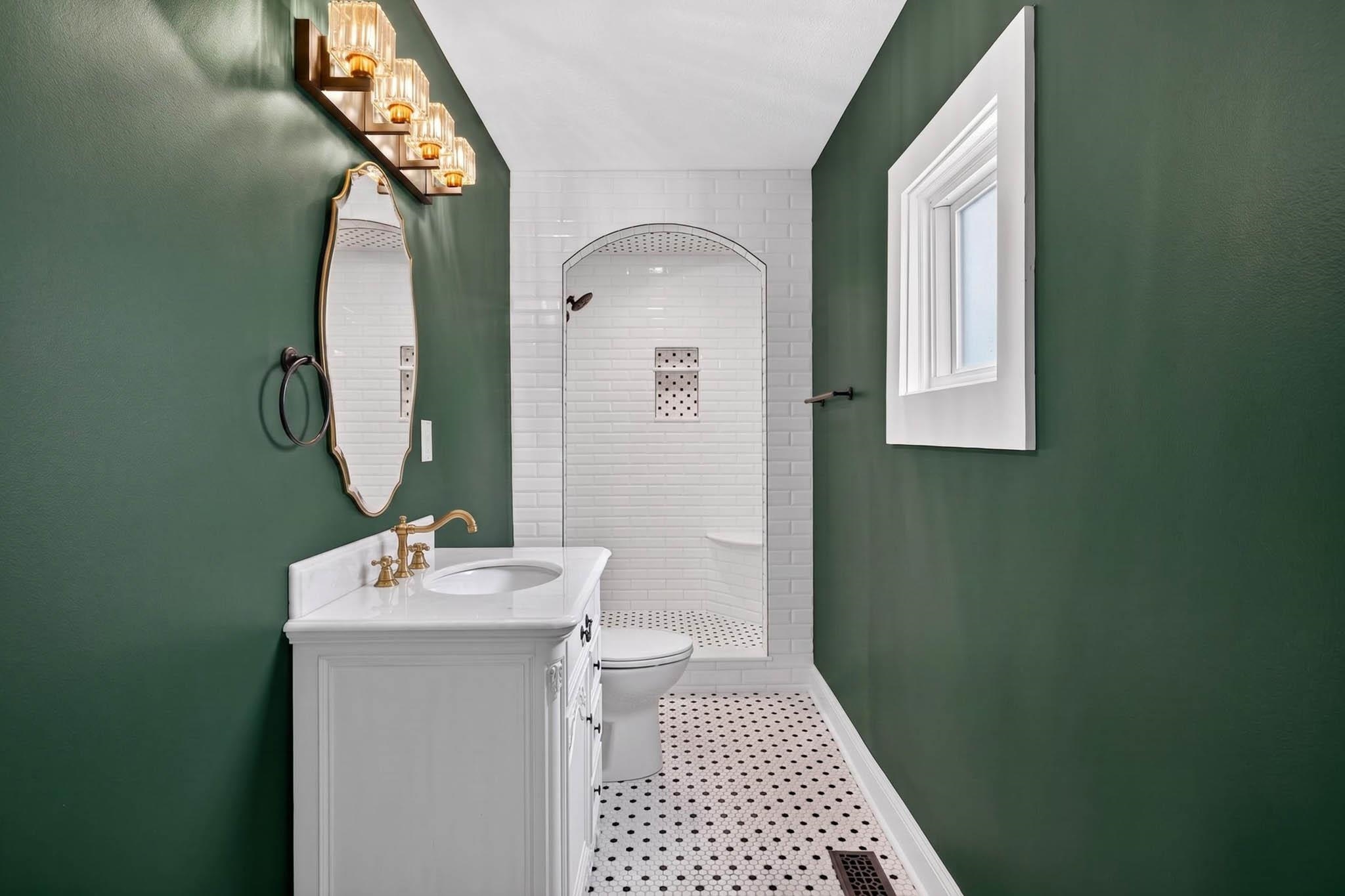 1329 St Ann St, Owensboro, Kentucky 42303, 4 Bedrooms Bedrooms, ,2 BathroomsBathrooms,Single Family Residence,For Sale,St Ann St,94678