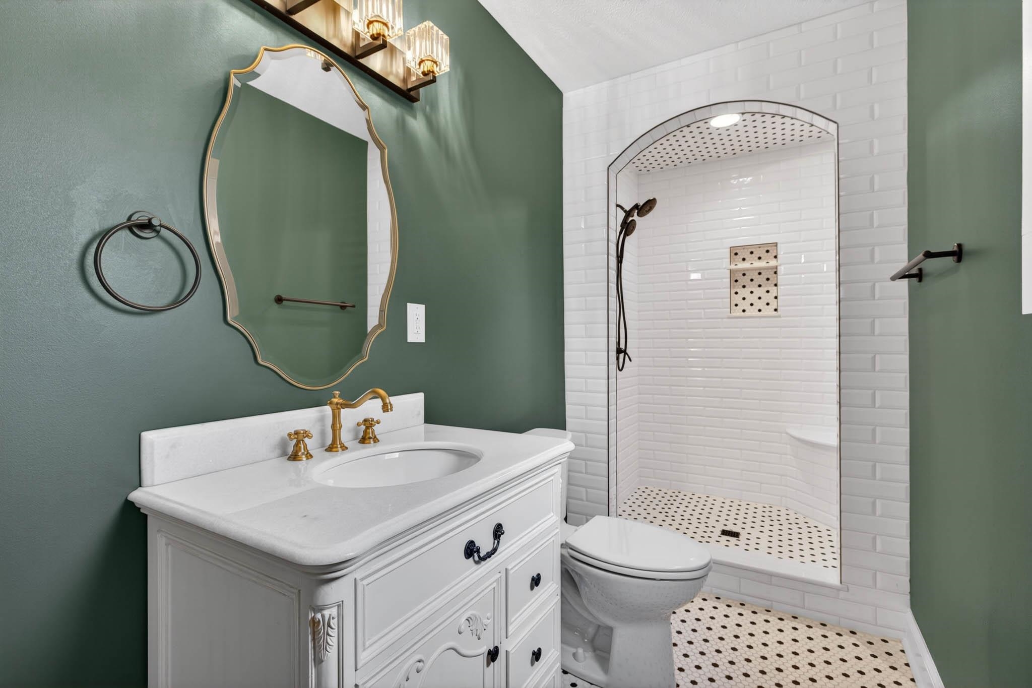 1329 St Ann St, Owensboro, Kentucky 42303, 4 Bedrooms Bedrooms, ,2 BathroomsBathrooms,Single Family Residence,For Sale,St Ann St,94678