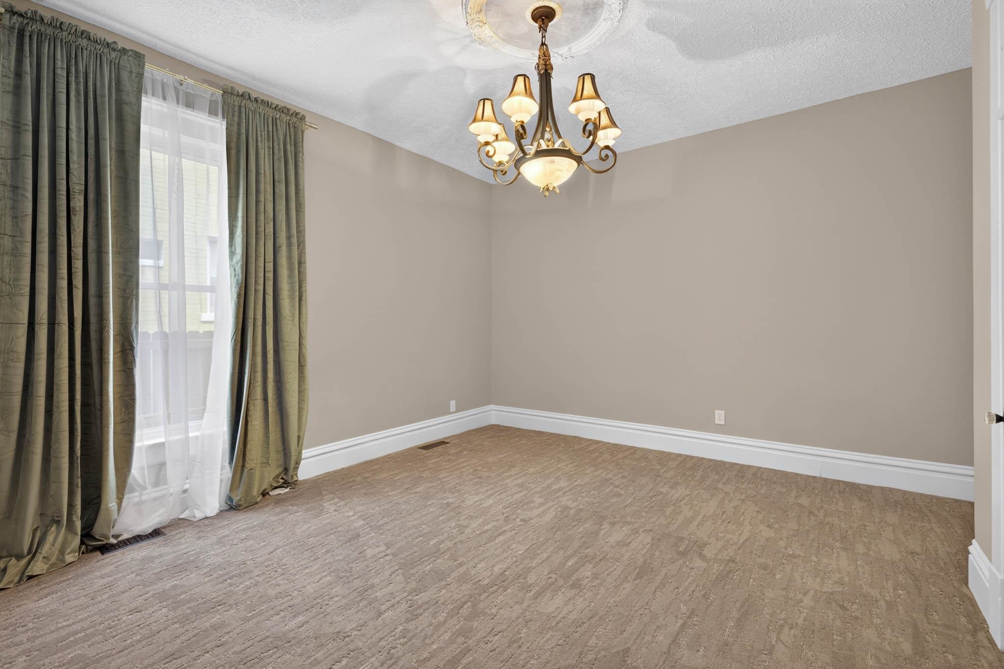 1329 St Ann St, Owensboro, Kentucky 42303, 4 Bedrooms Bedrooms, ,2 BathroomsBathrooms,Single Family Residence,For Sale,St Ann St,94678