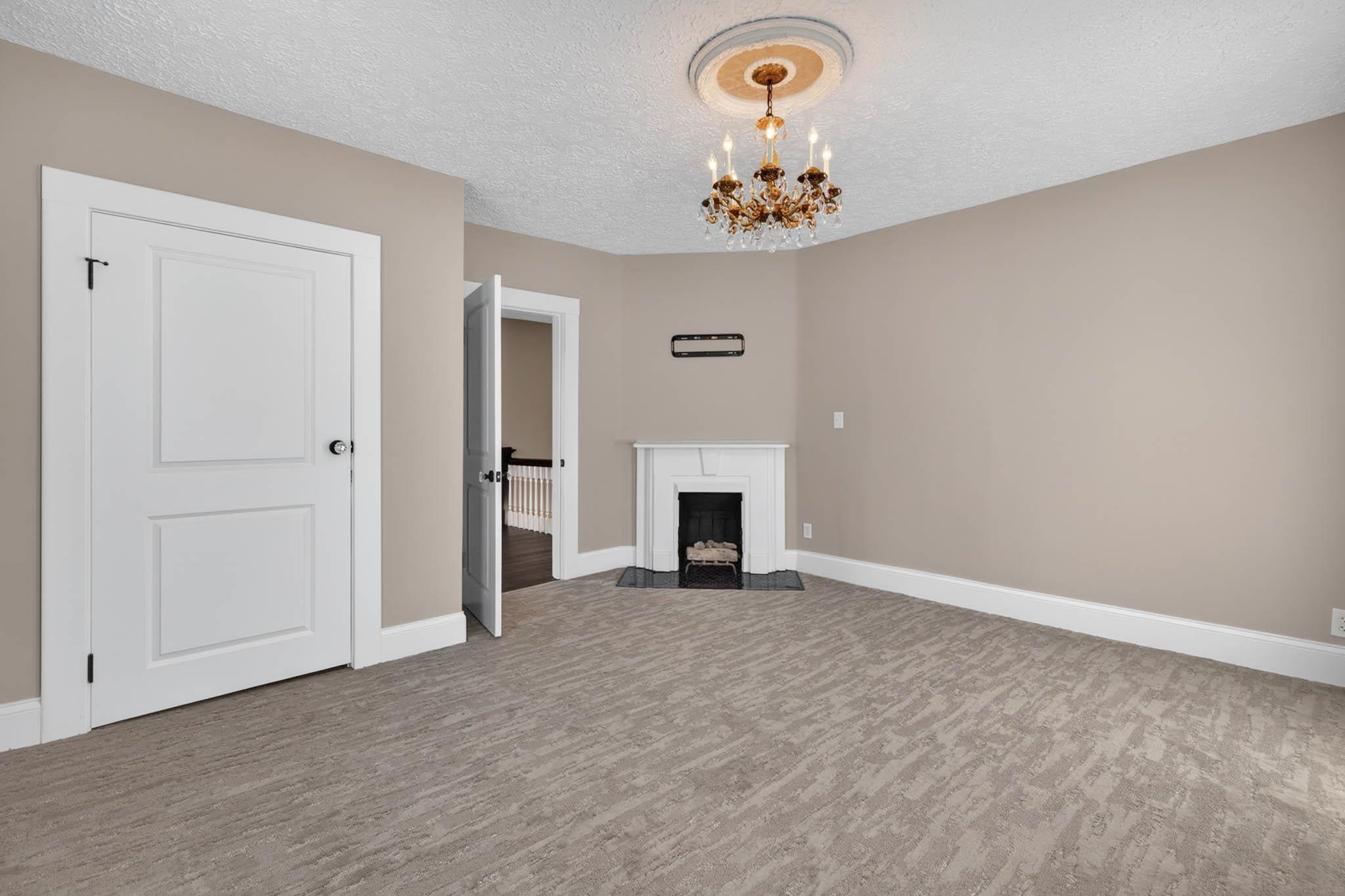 1329 St Ann St, Owensboro, Kentucky 42303, 4 Bedrooms Bedrooms, ,2 BathroomsBathrooms,Single Family Residence,For Sale,St Ann St,94678