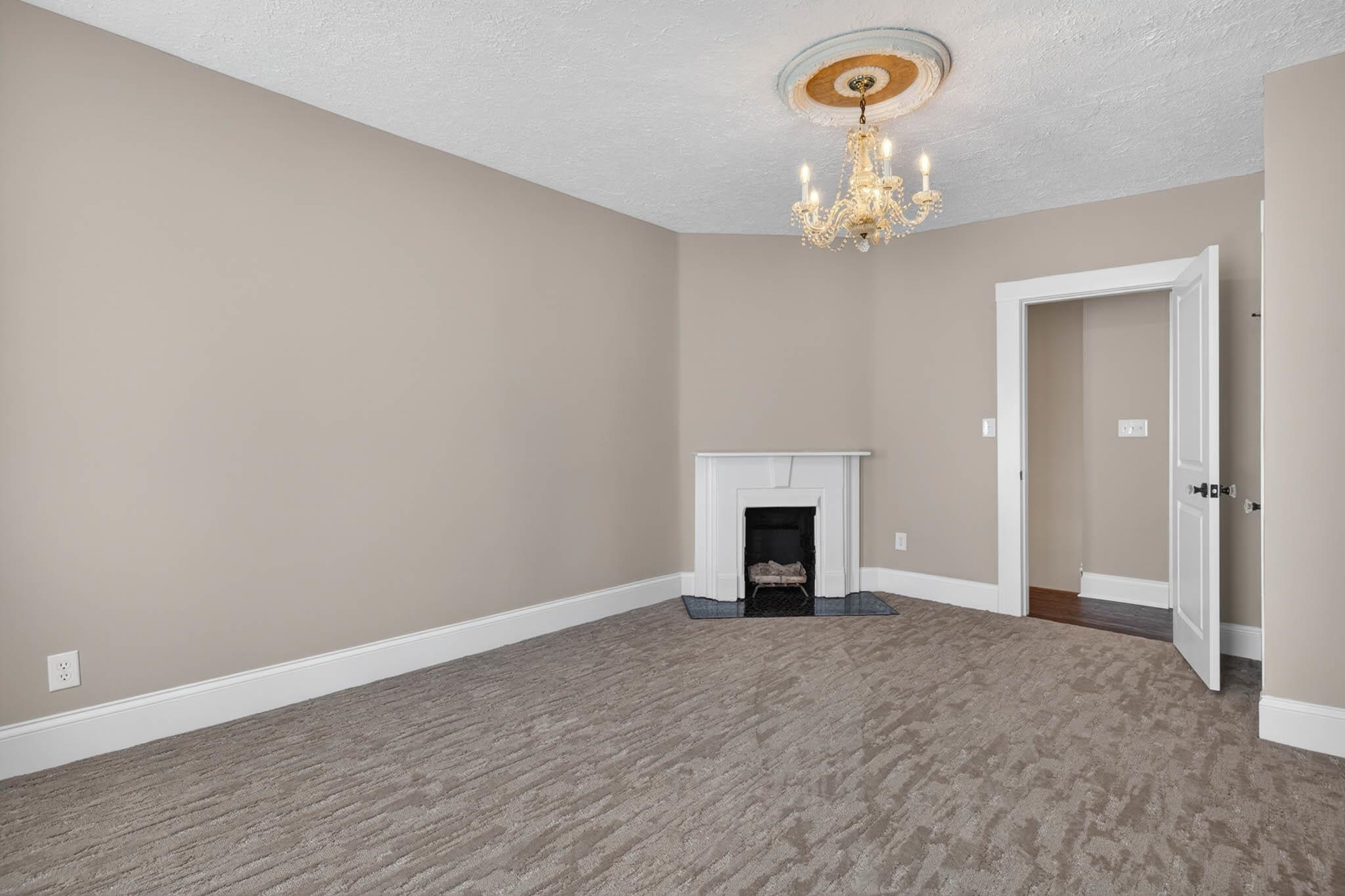 1329 St Ann St, Owensboro, Kentucky 42303, 4 Bedrooms Bedrooms, ,2 BathroomsBathrooms,Single Family Residence,For Sale,St Ann St,94678