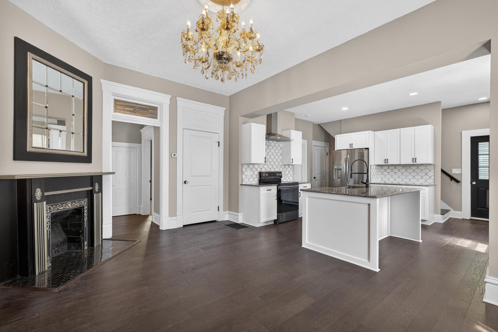 1329 St Ann St, Owensboro, Kentucky 42303, 4 Bedrooms Bedrooms, ,2 BathroomsBathrooms,Single Family Residence,For Sale,St Ann St,94678