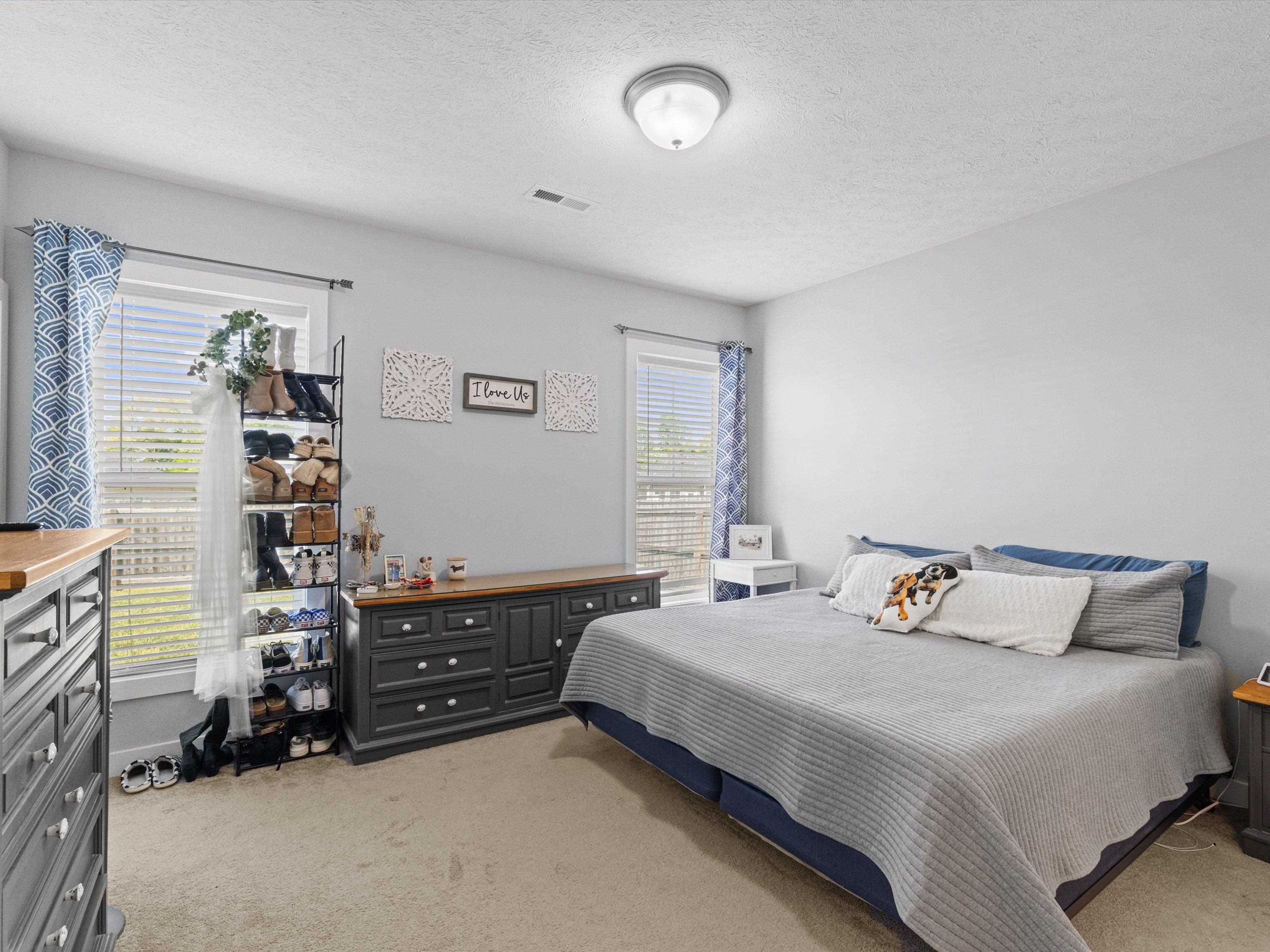 6456 Valley Brook Dr., Utica, Kentucky 42373, 3 Bedrooms Bedrooms, ,2 BathroomsBathrooms,Single Family Residence,For Sale,Valley Brook Dr.,94679