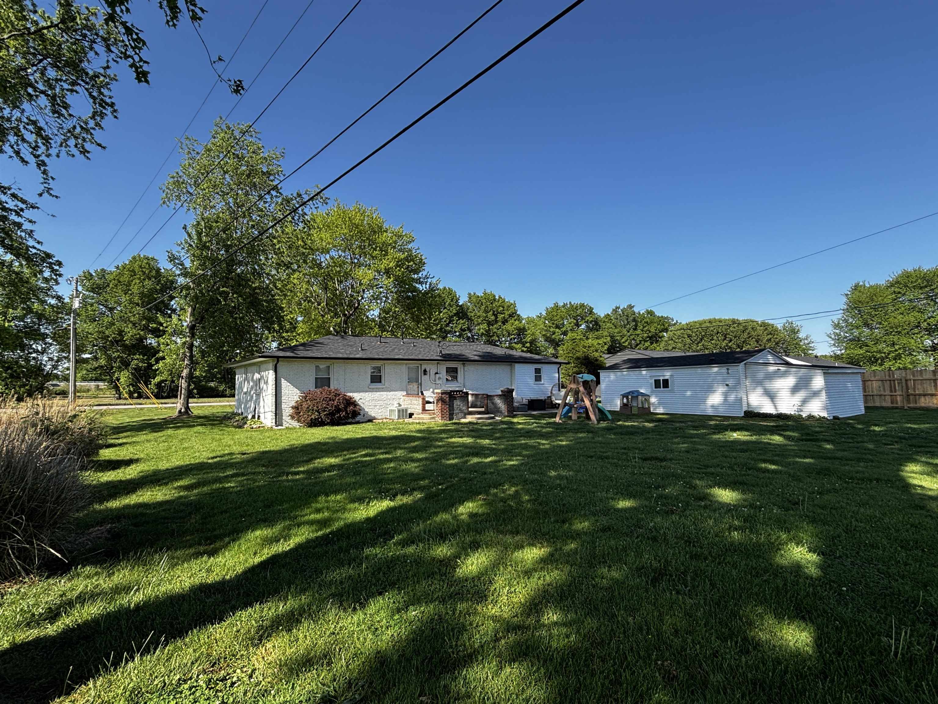 4624 W 5th Street Road, Owensboro, Kentucky 42301, 3 Bedrooms Bedrooms, ,2 BathroomsBathrooms,Single Family Residence,For Sale,W 5th Street Road,94680