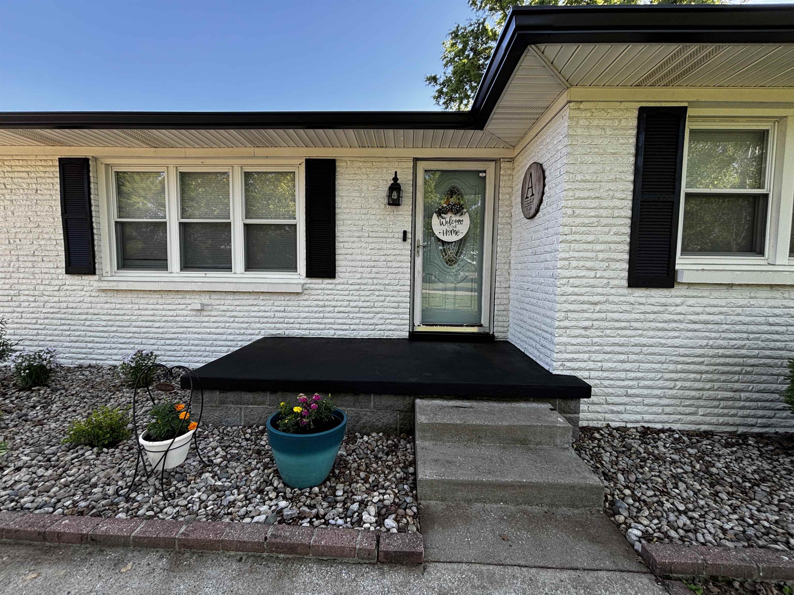 4624 W 5th Street Road, Owensboro, Kentucky 42301, 3 Bedrooms Bedrooms, ,2 BathroomsBathrooms,Single Family Residence,For Sale,W 5th Street Road,94680